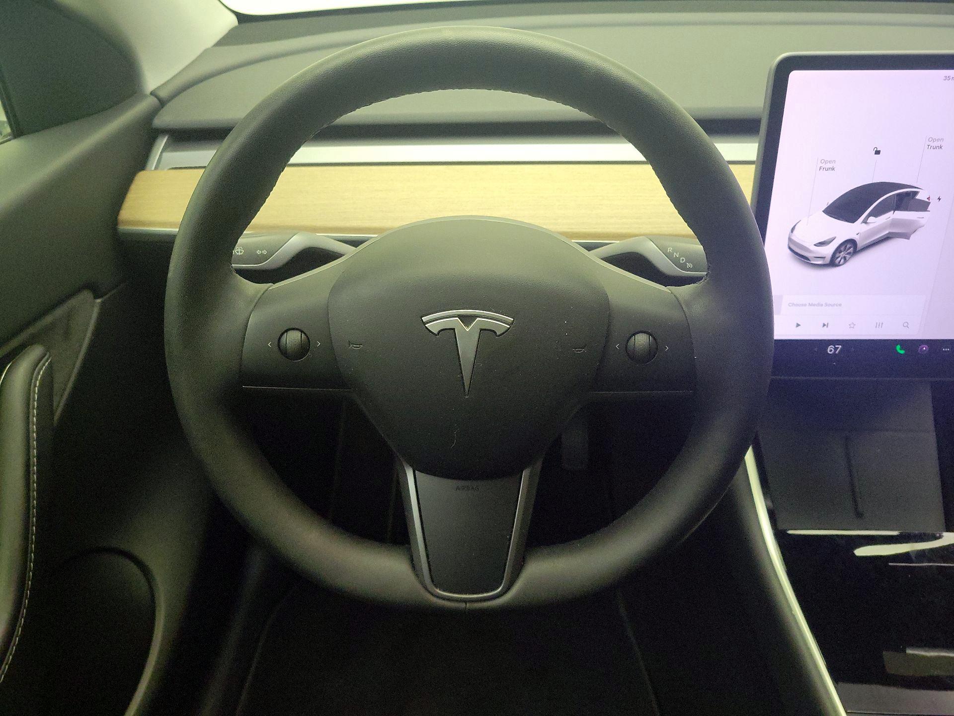 Thumbnail: 2021 Tesla Model Y - 10