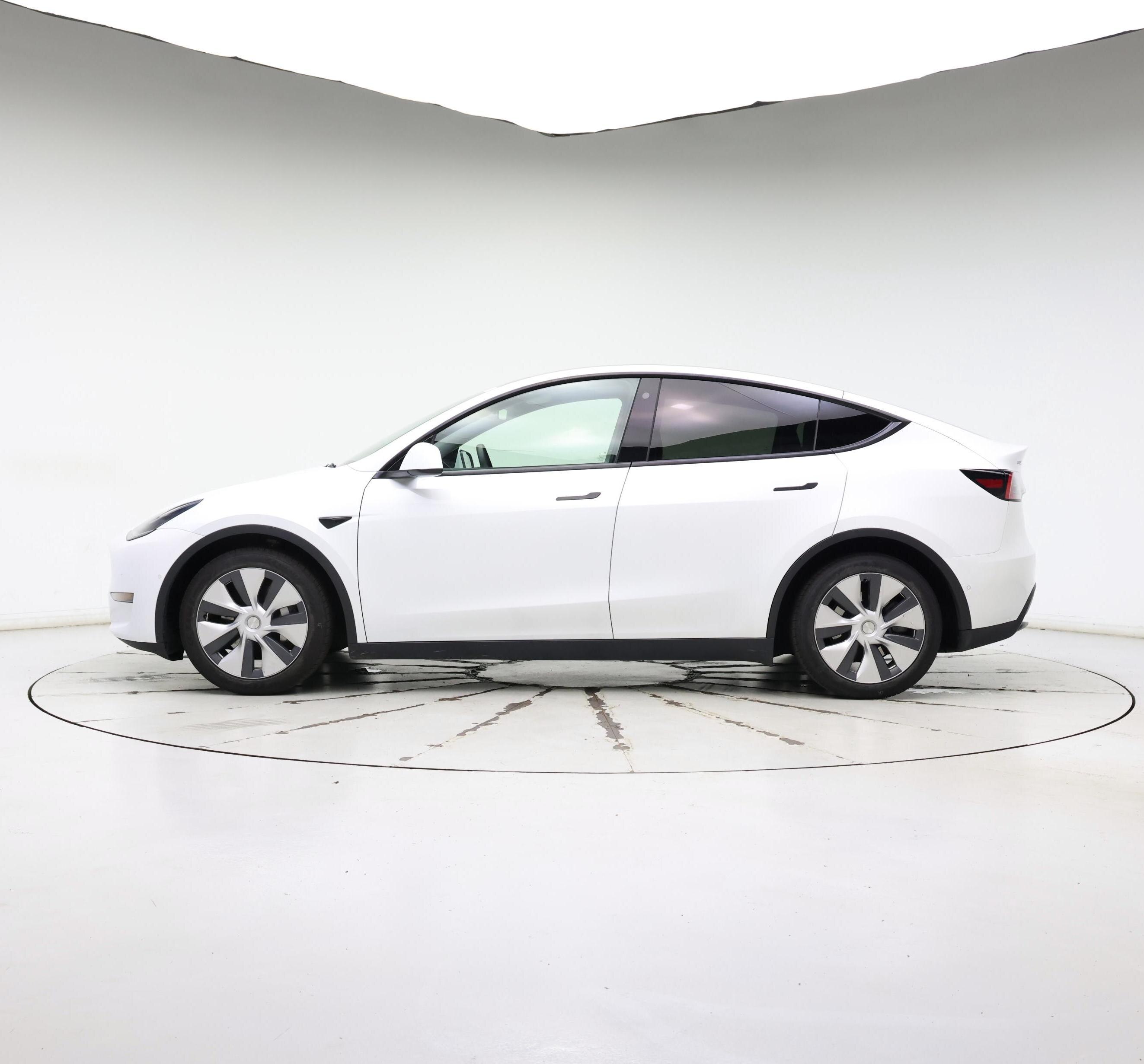 Thumbnail: 2021 Tesla Model Y - 3