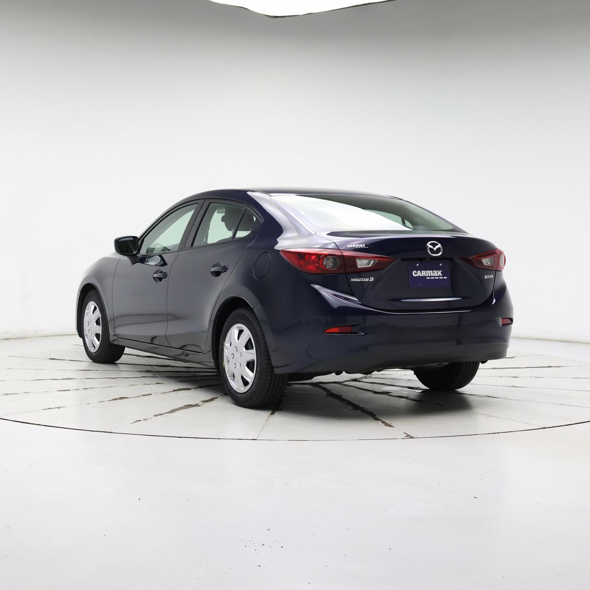 Thumbnail: 2017 Mazda Mazda3 - 2