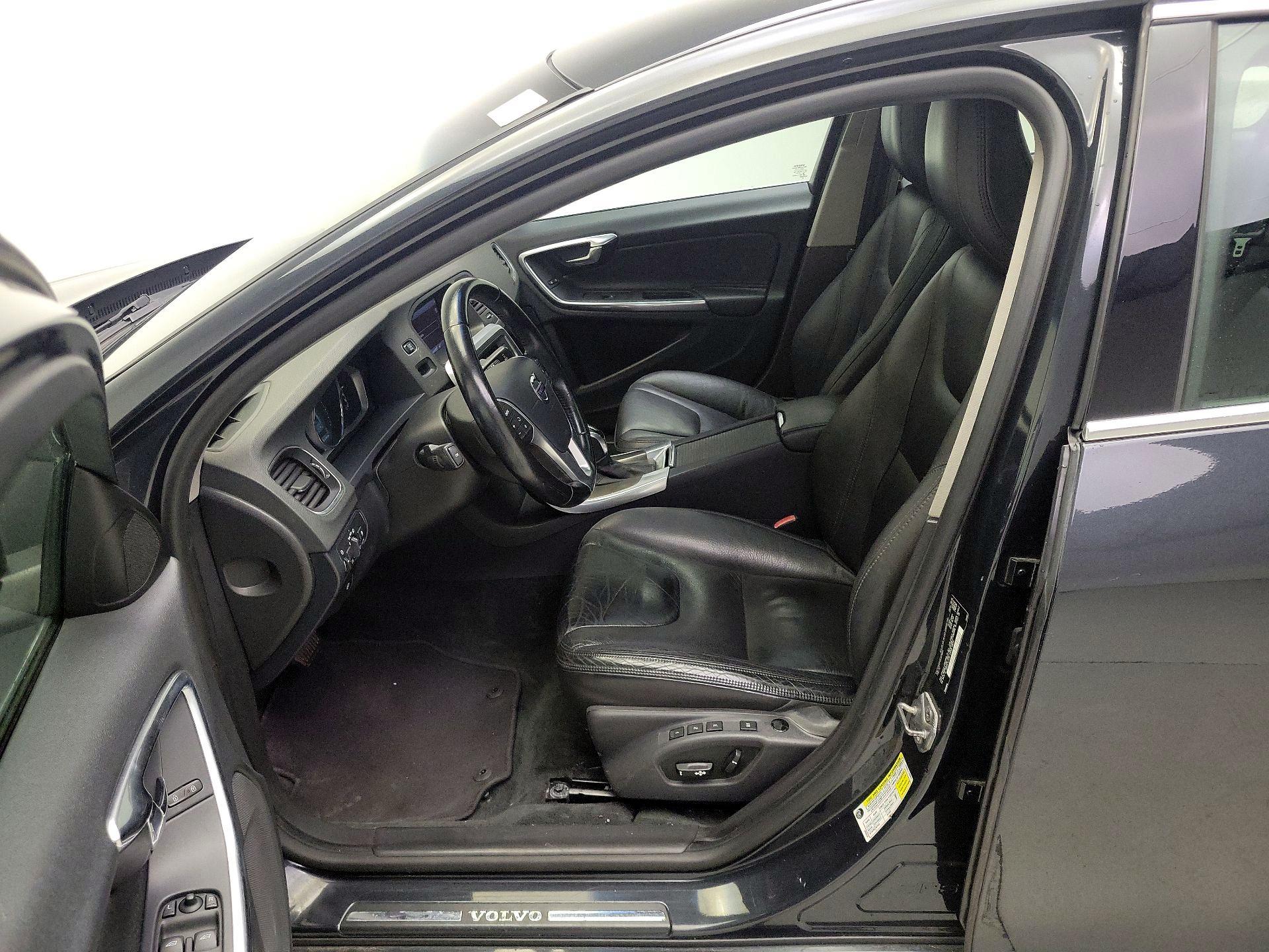 Thumbnail: 2014 Volvo S60 - 11