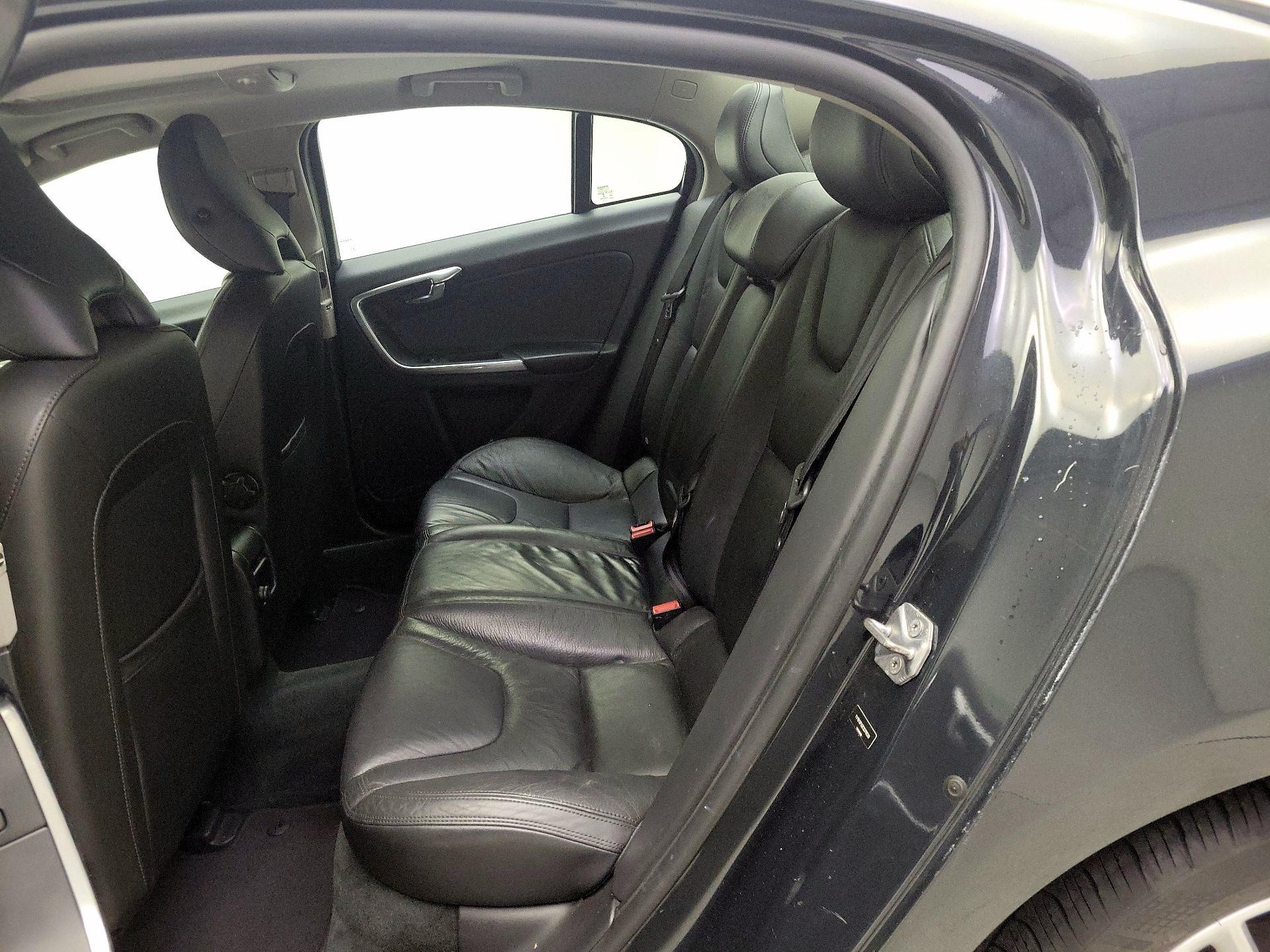 Thumbnail: 2014 Volvo S60 - 19