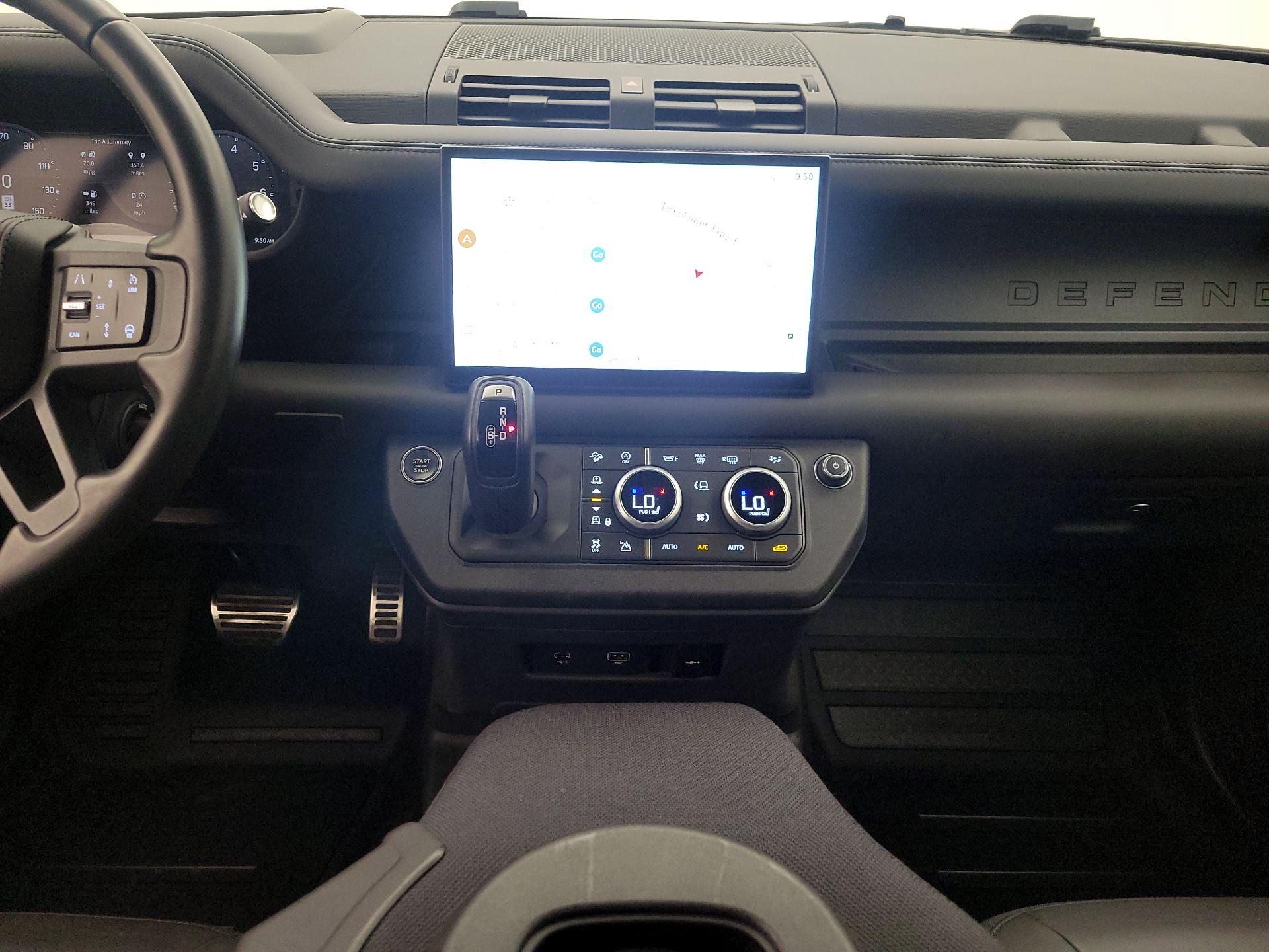 Thumbnail: 2024 Land Rover Defender - 17