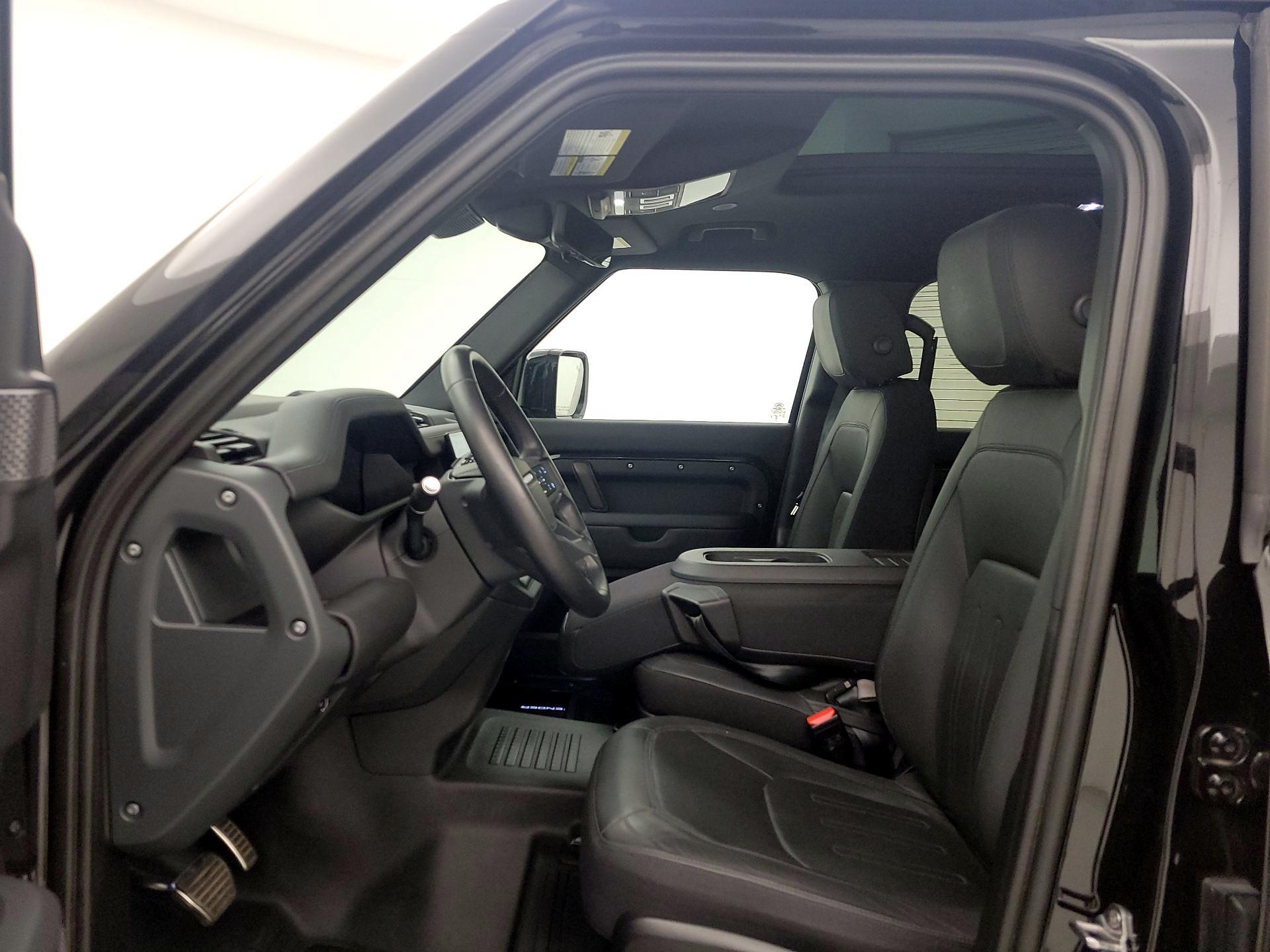 Thumbnail: 2024 Land Rover Defender - 19