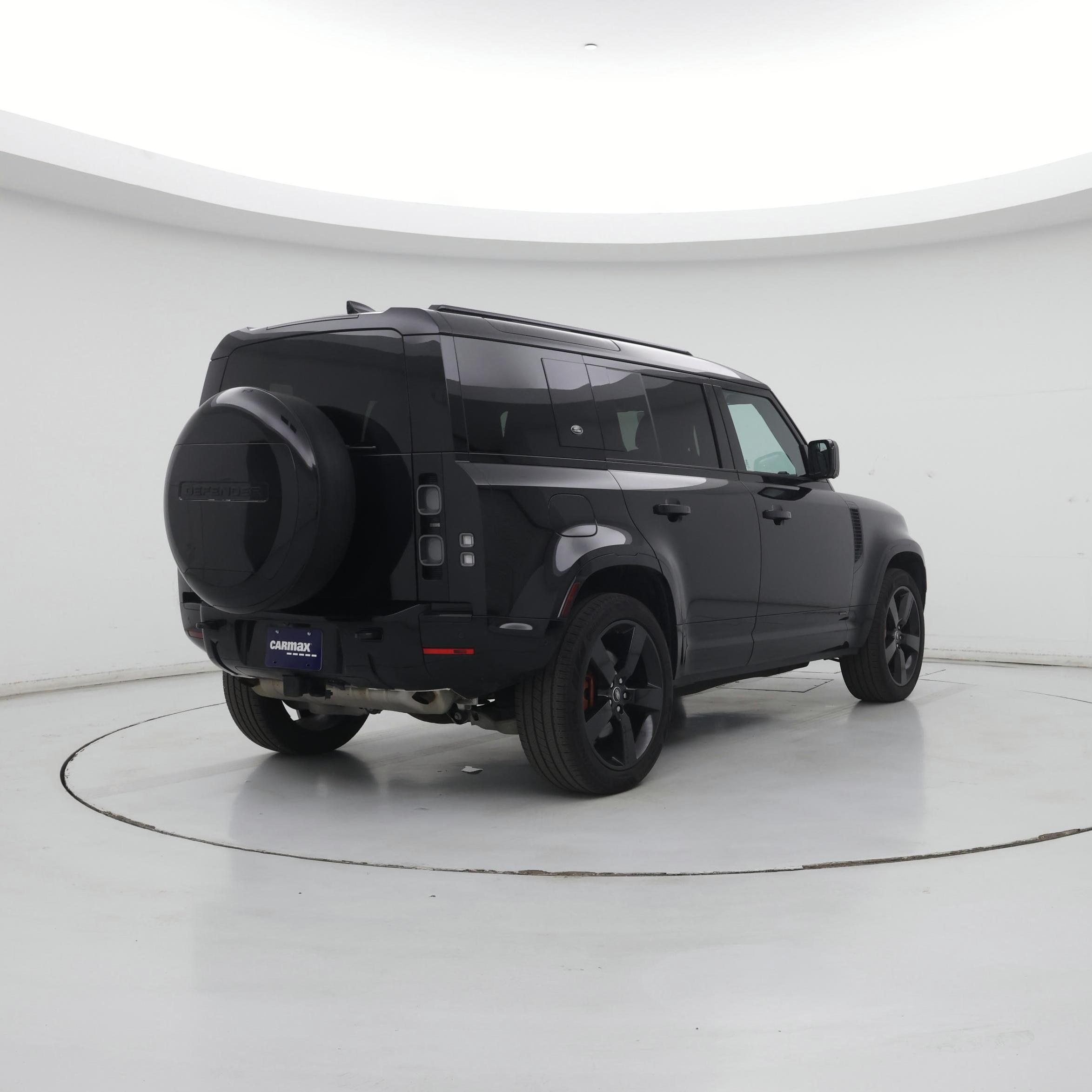 Thumbnail: 2024 Land Rover Defender - 8