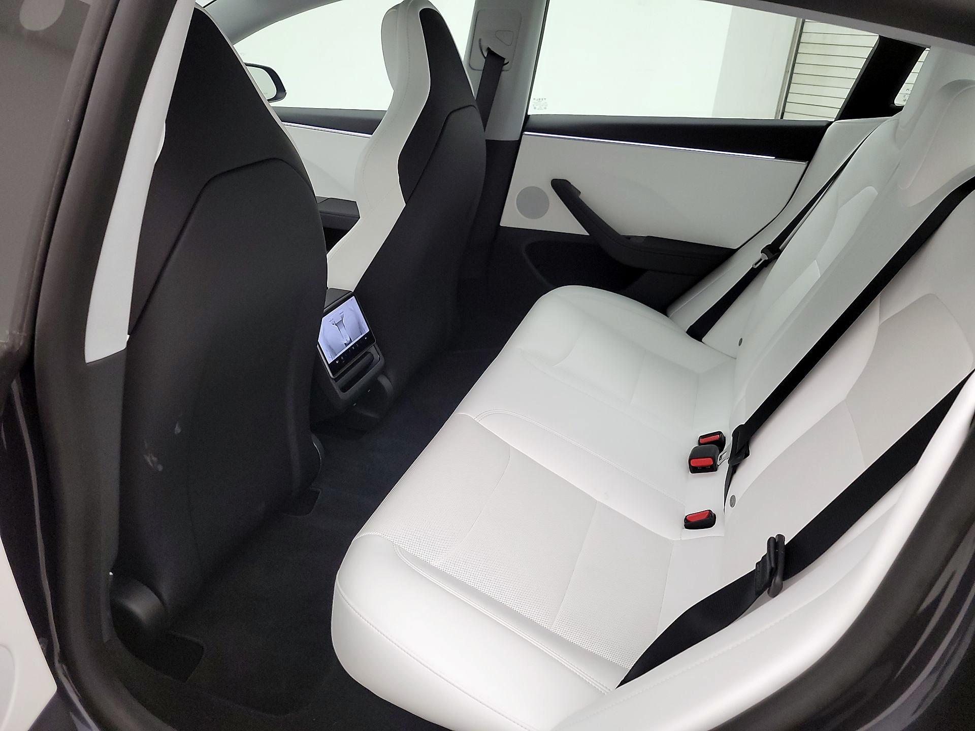 Thumbnail: 2024 Tesla Model 3 - 18
