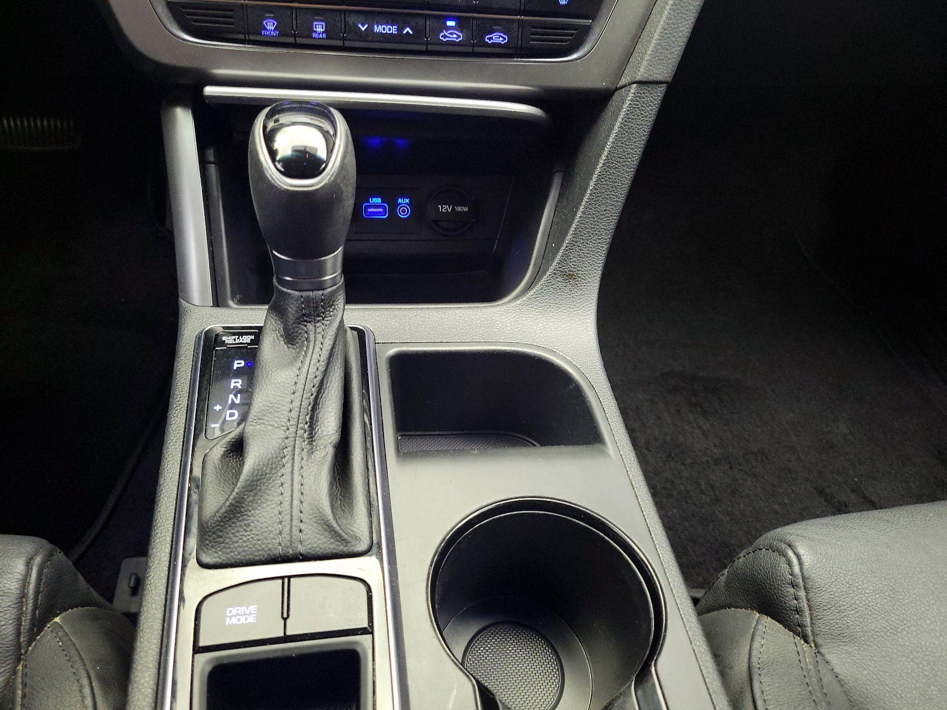 Thumbnail: 2016 Hyundai Sonata - 17