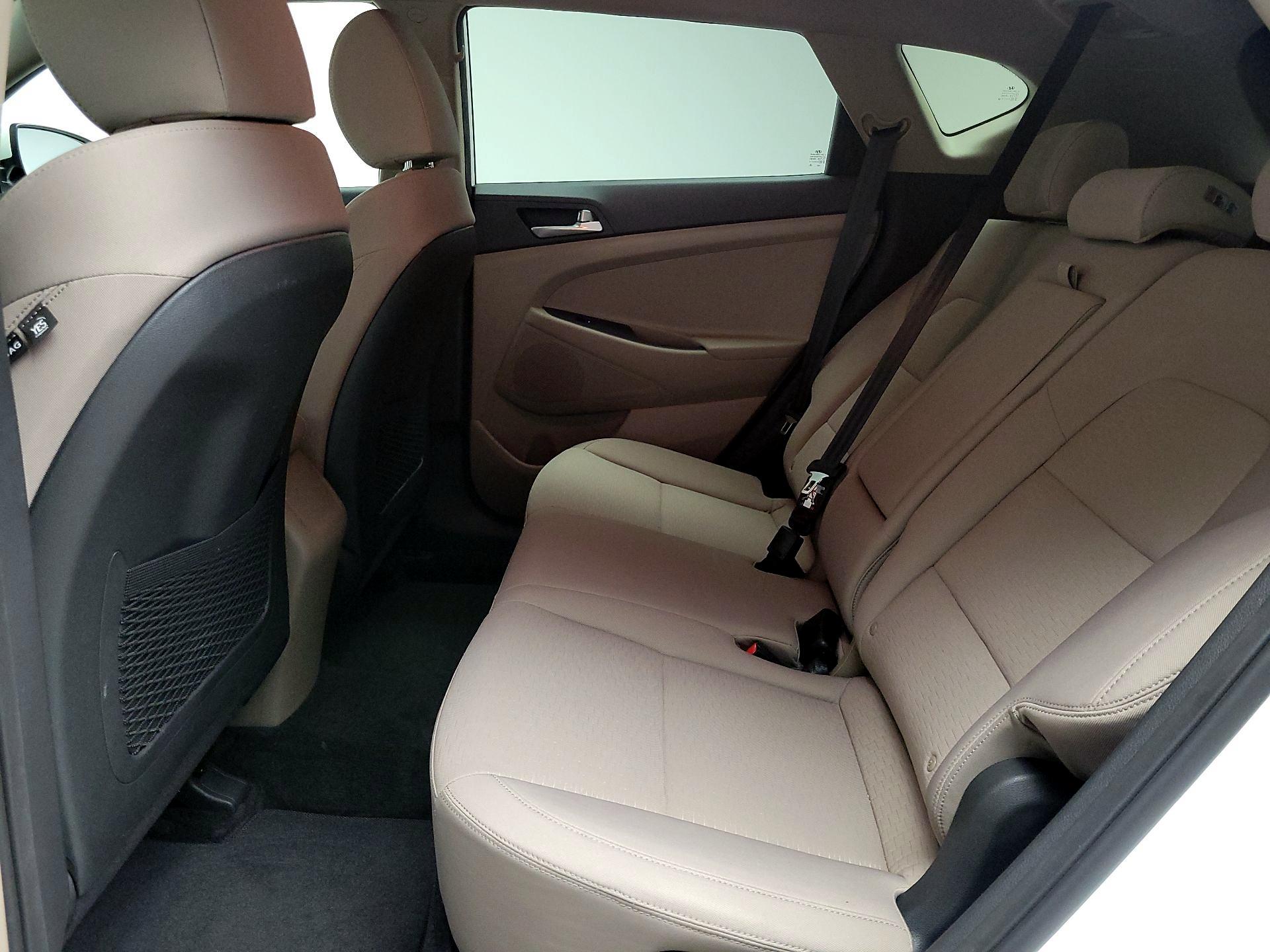 Thumbnail: 2020 Hyundai Tucson - 19
