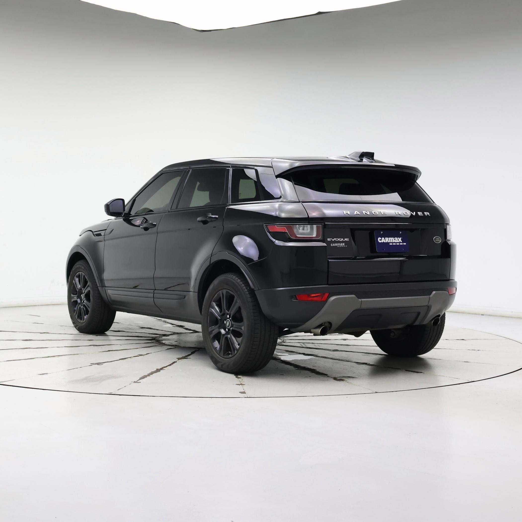 Thumbnail: 2018 Land Rover Range Rover Evoque - 2