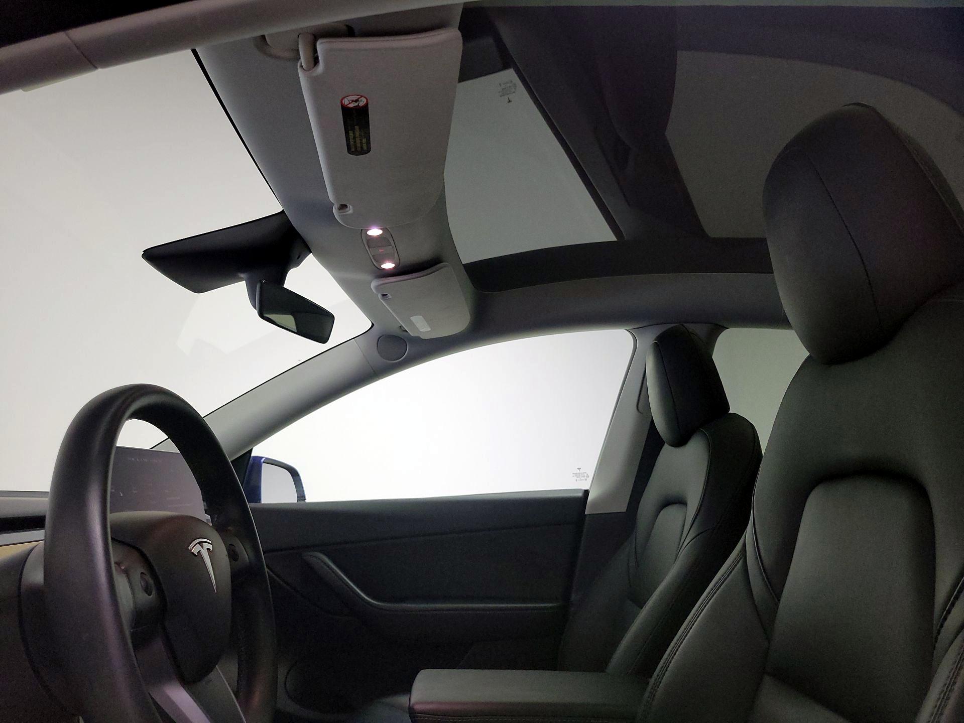 Thumbnail: 2021 Tesla Model Y - 18