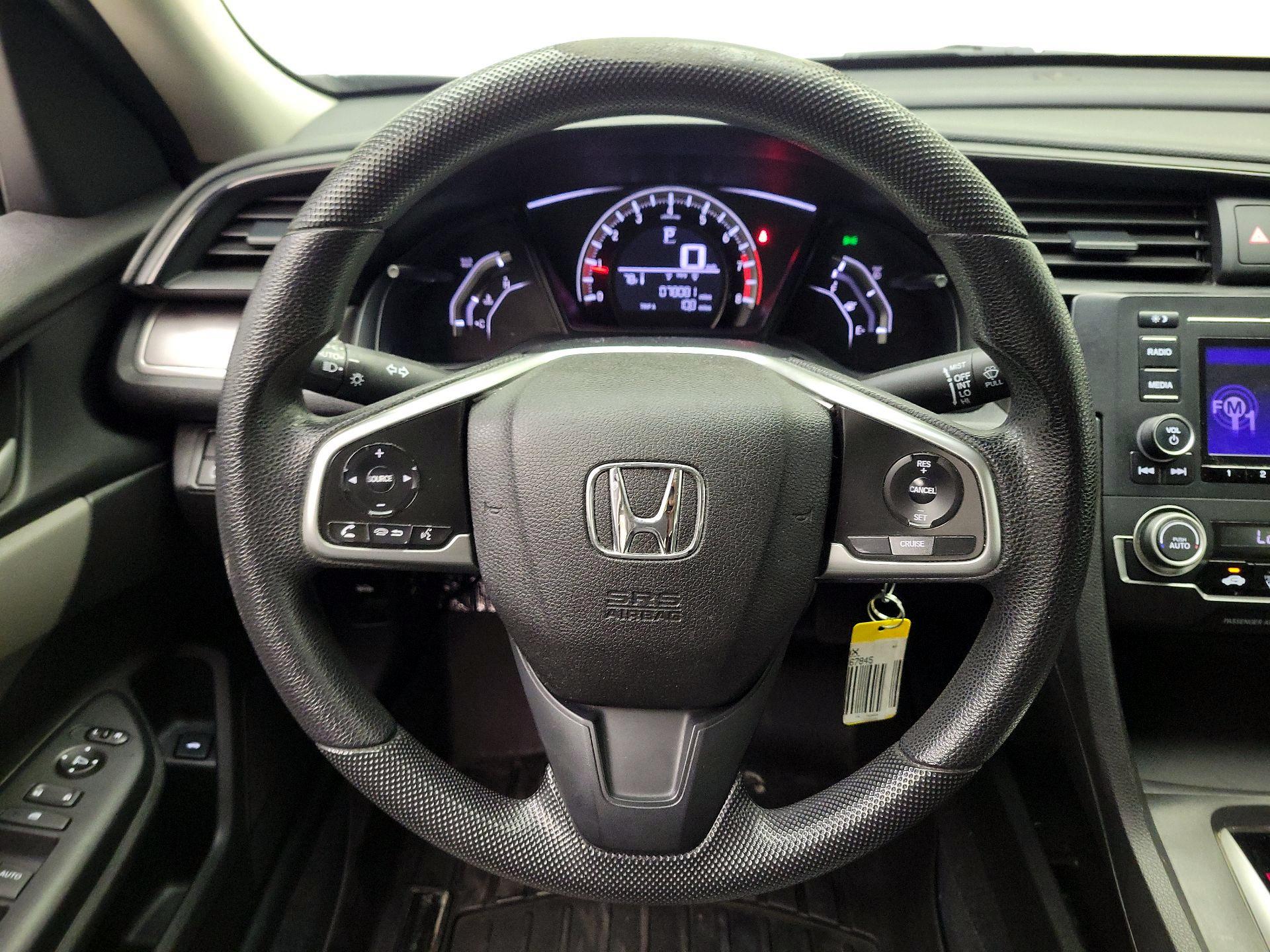 Thumbnail: 2016 Honda Civic - 10