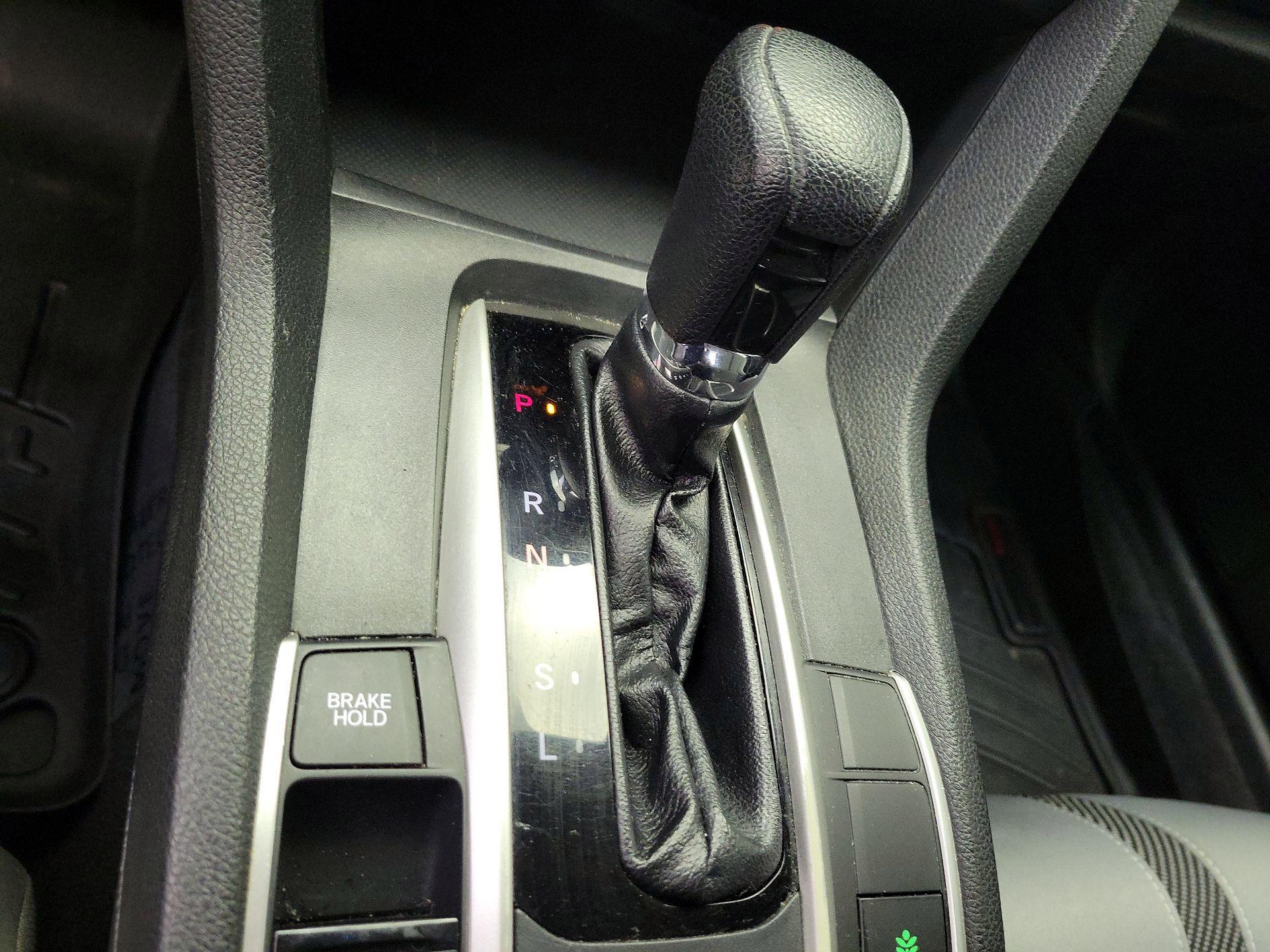 Thumbnail: 2016 Honda Civic - 16