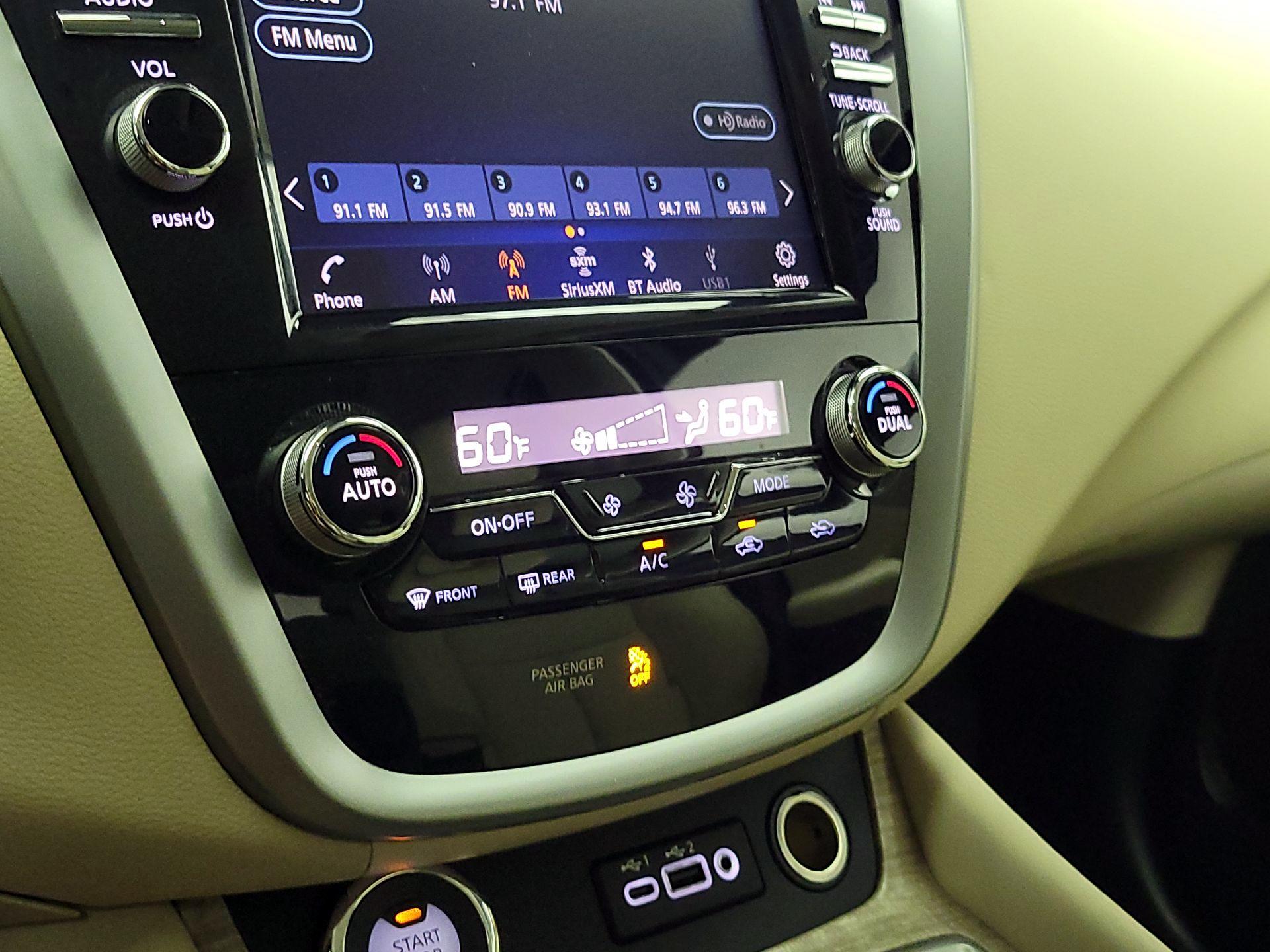 Thumbnail: 2020 Nissan Murano - 17