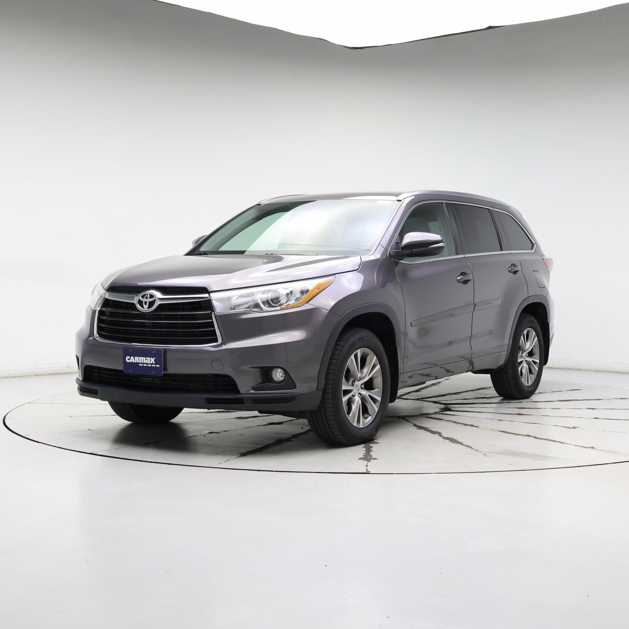 Thumbnail: 2015 Toyota Highlander - 4