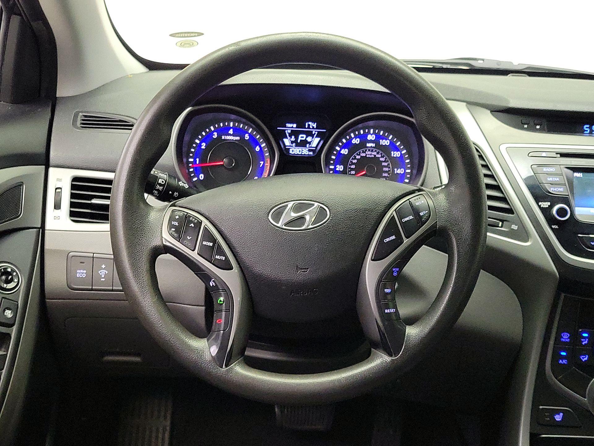 Thumbnail: 2014 Hyundai Elantra - 10