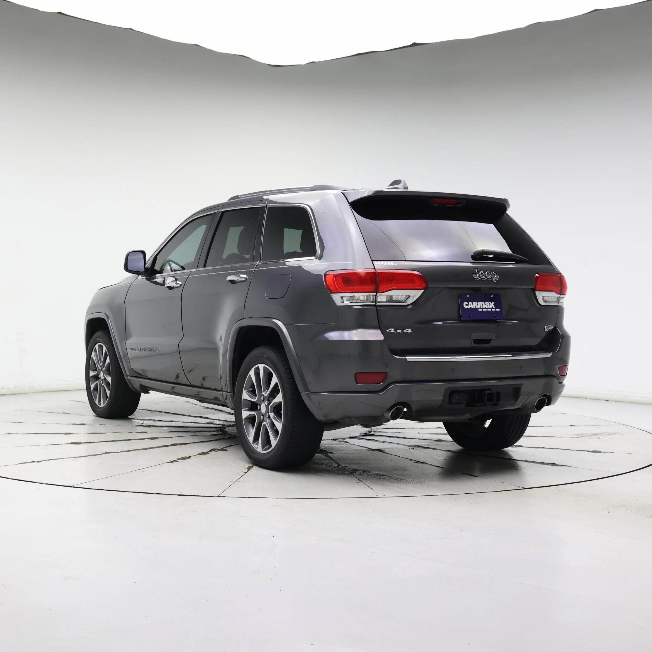 Thumbnail: 2017 Jeep Grand Cherokee - 2