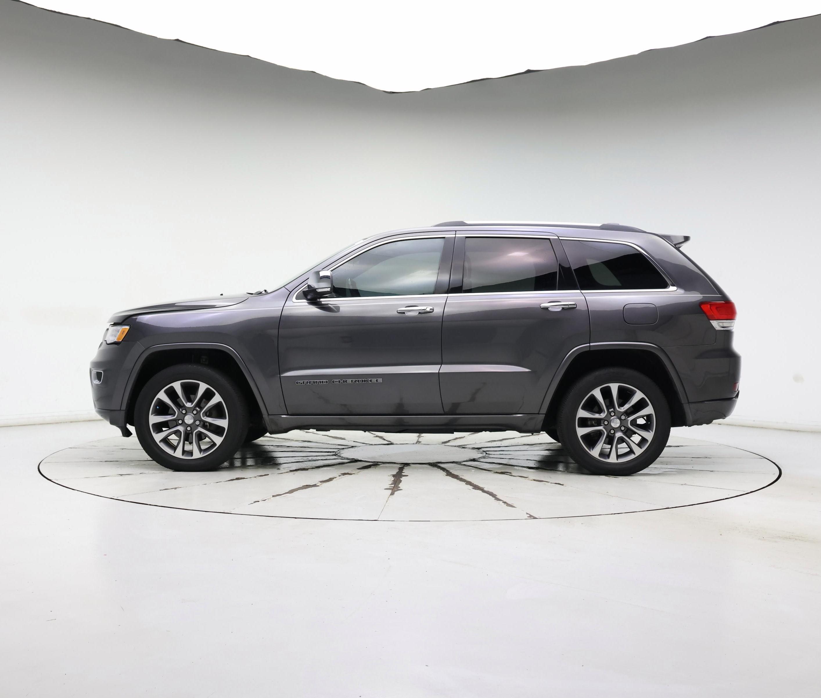 Thumbnail: 2017 Jeep Grand Cherokee - 3
