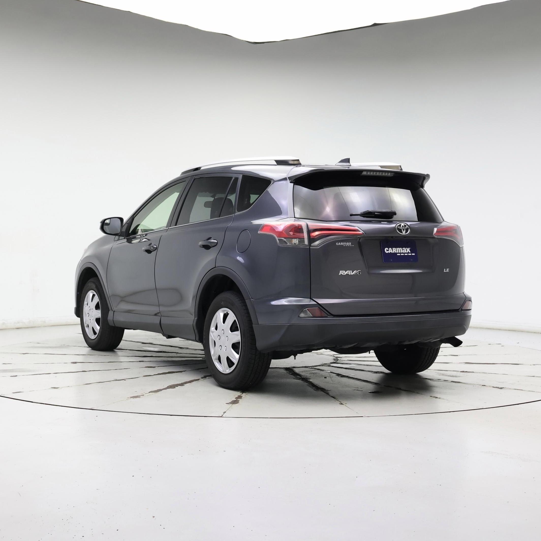 Thumbnail: 2016 Toyota RAV4 - 2