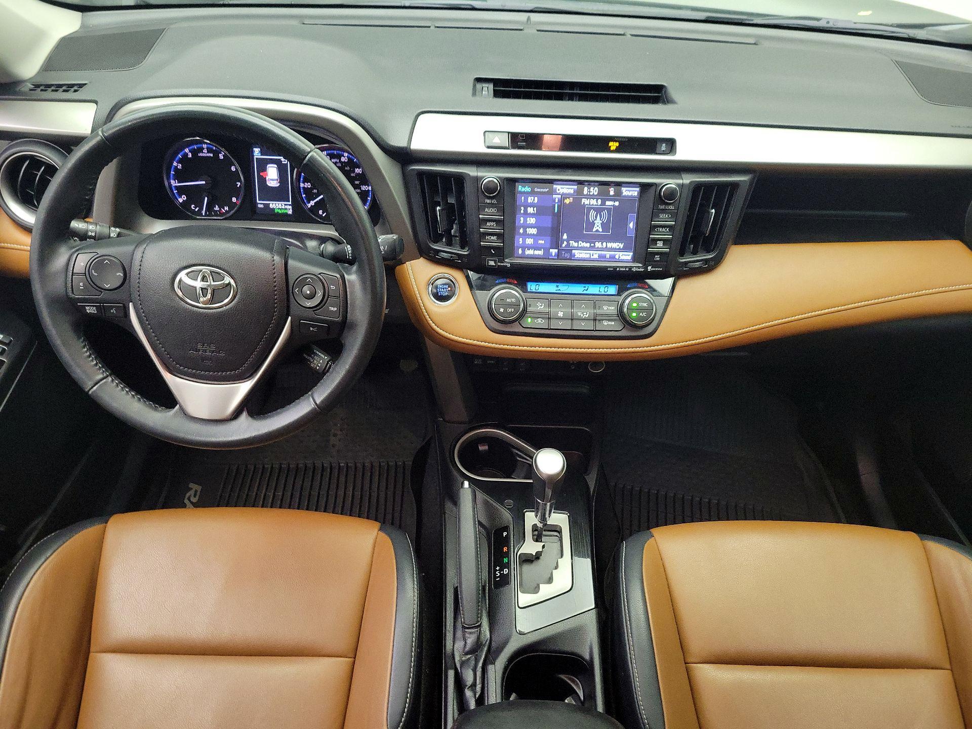 Thumbnail: 2016 Toyota RAV4 - 9