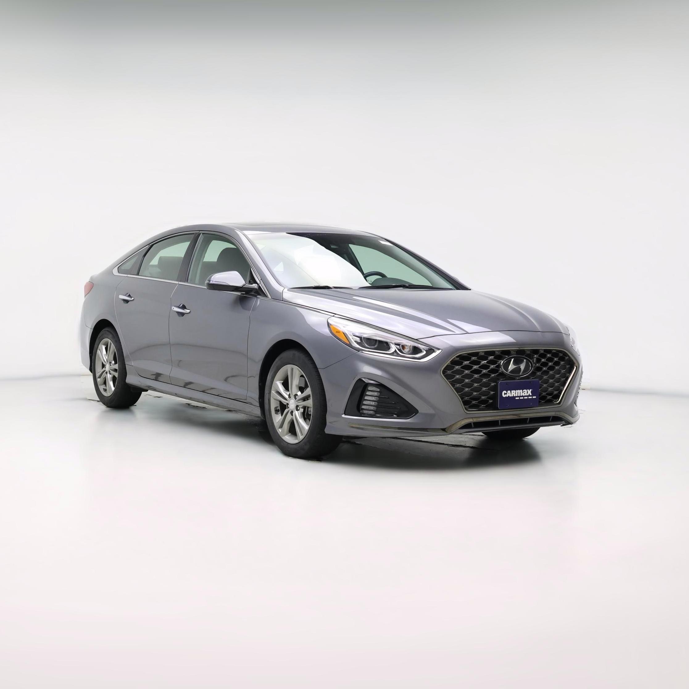 Thumbnail: 2019 Hyundai Sonata - 1