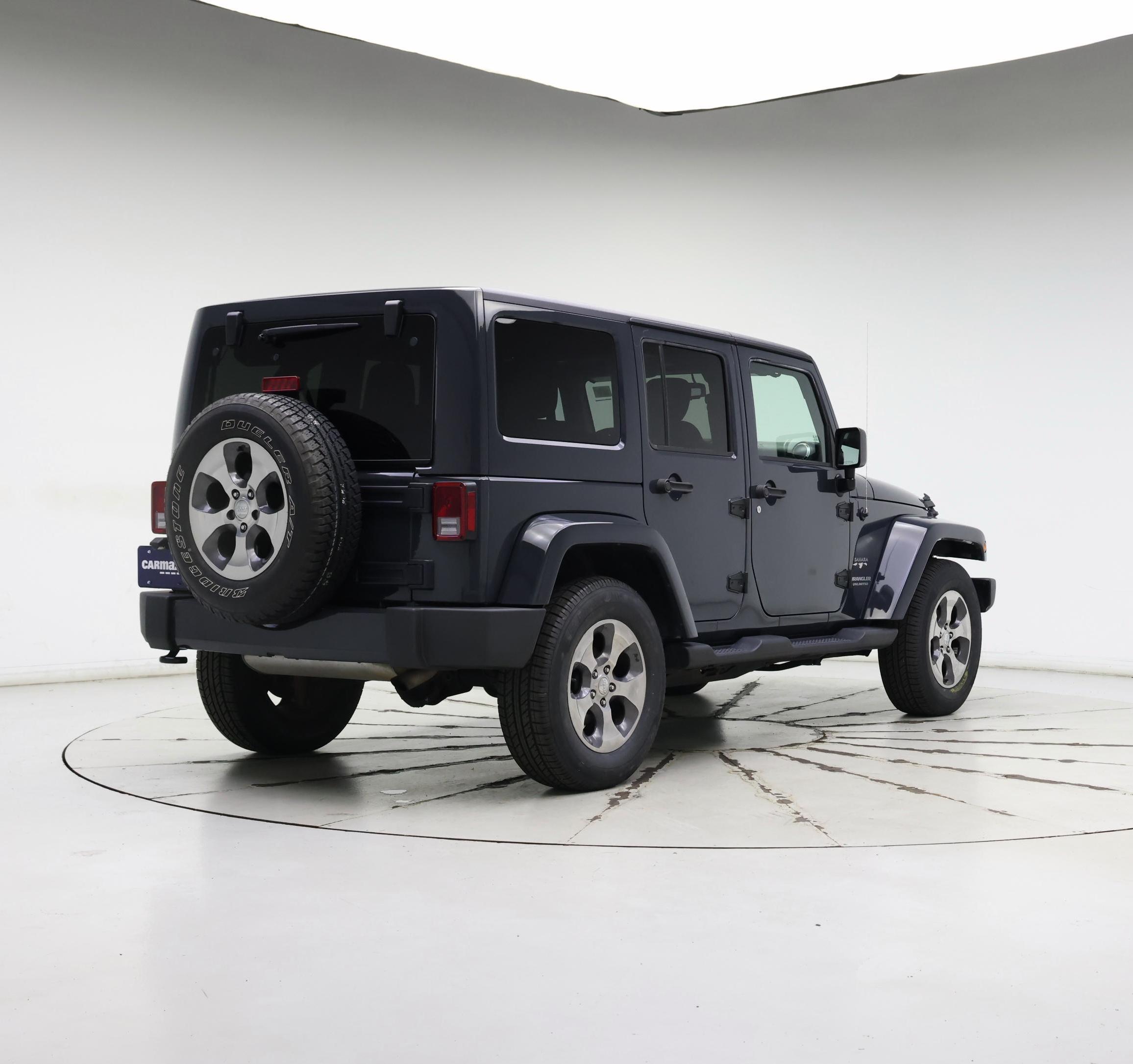 Thumbnail: 2017 Jeep Wrangler - 8