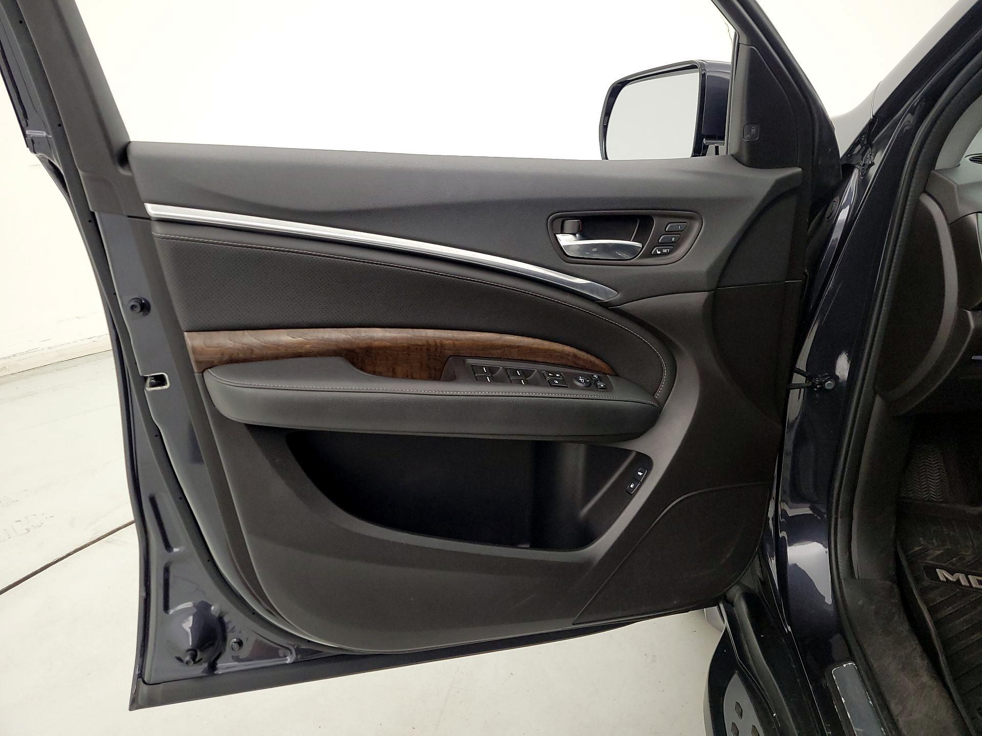 Thumbnail: 2019 Acura MDX - 12