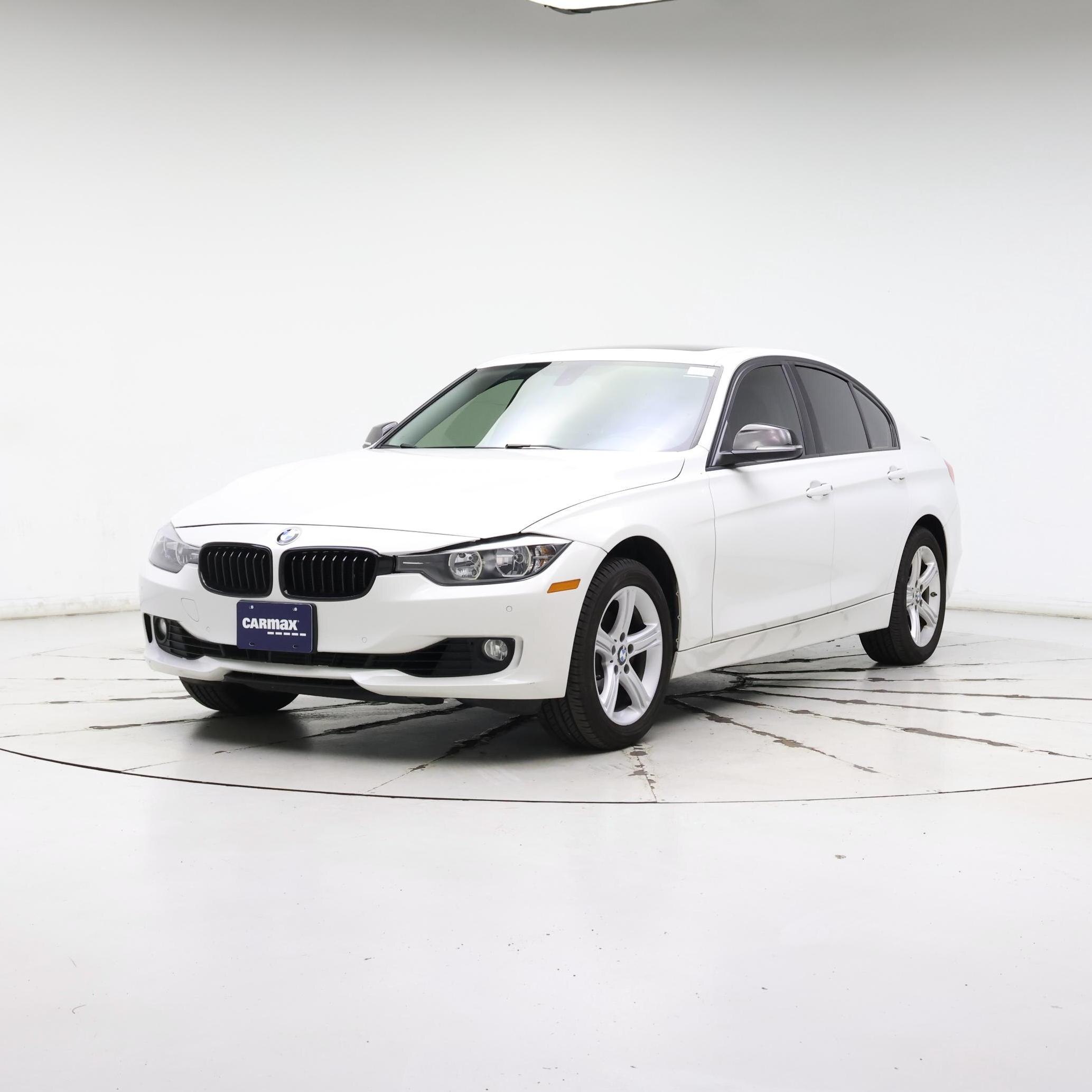 Thumbnail: 2015 BMW 3 Series - 4