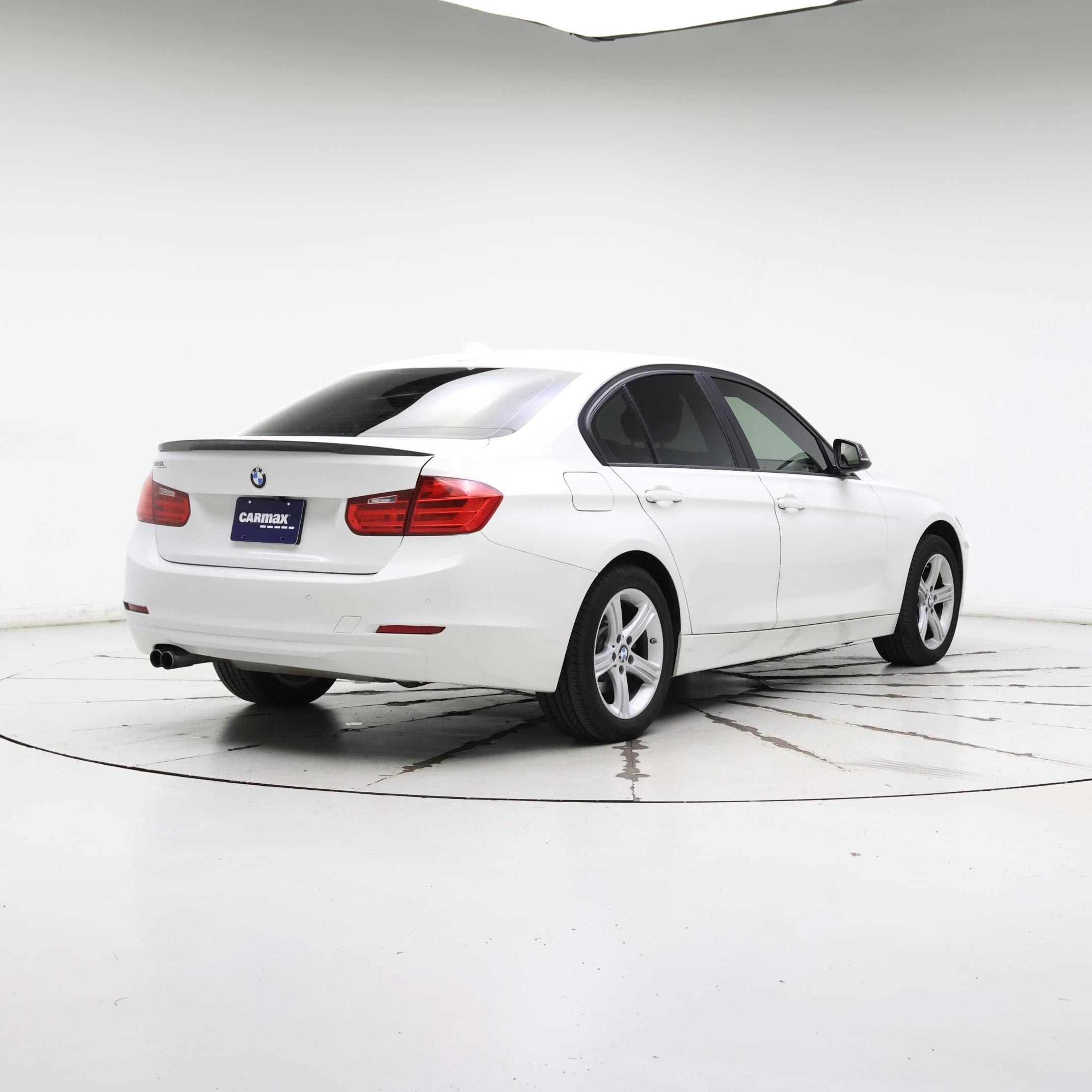 Thumbnail: 2015 BMW 3 Series - 8