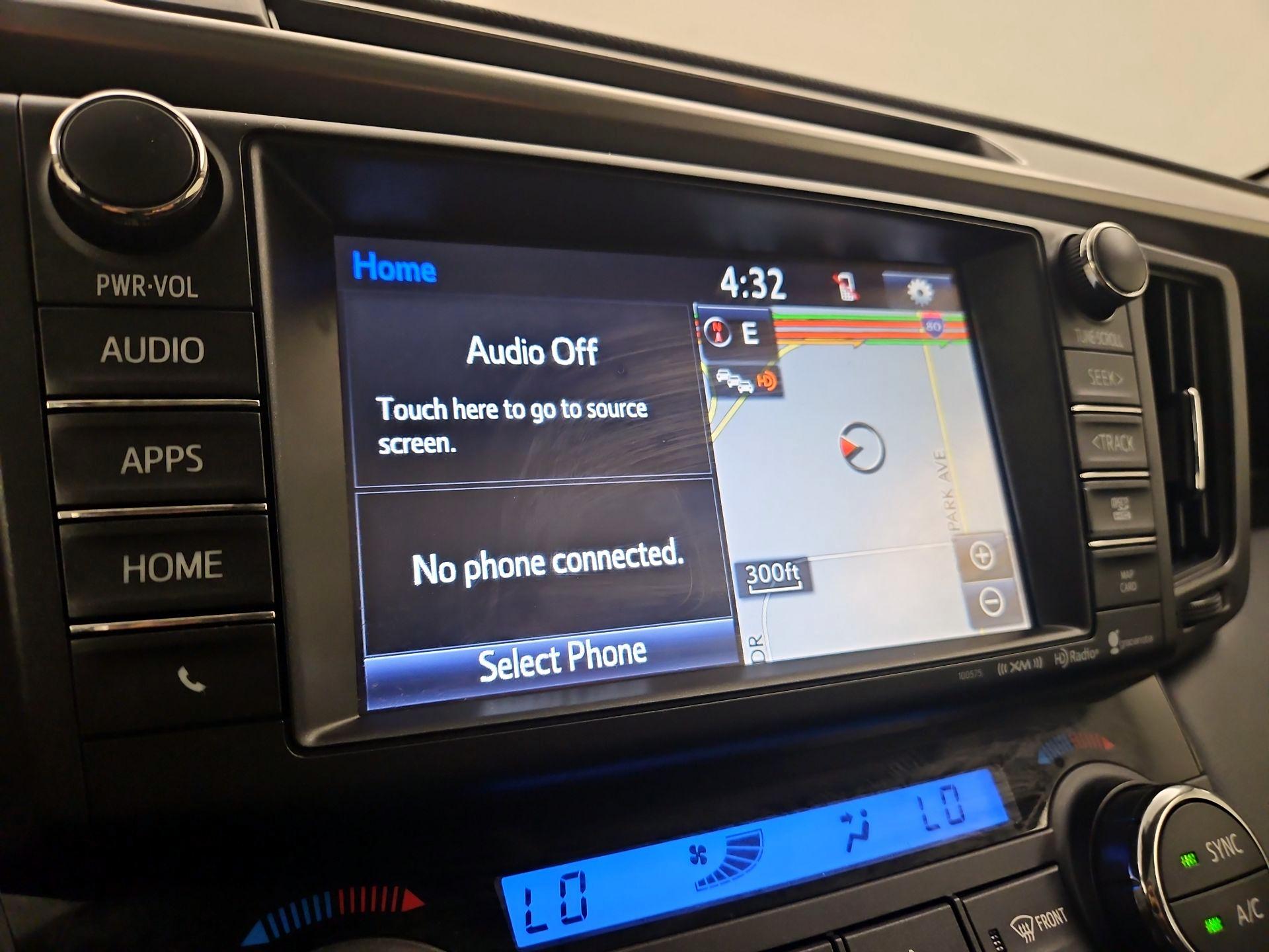 Thumbnail: 2018 Toyota RAV4 - 14