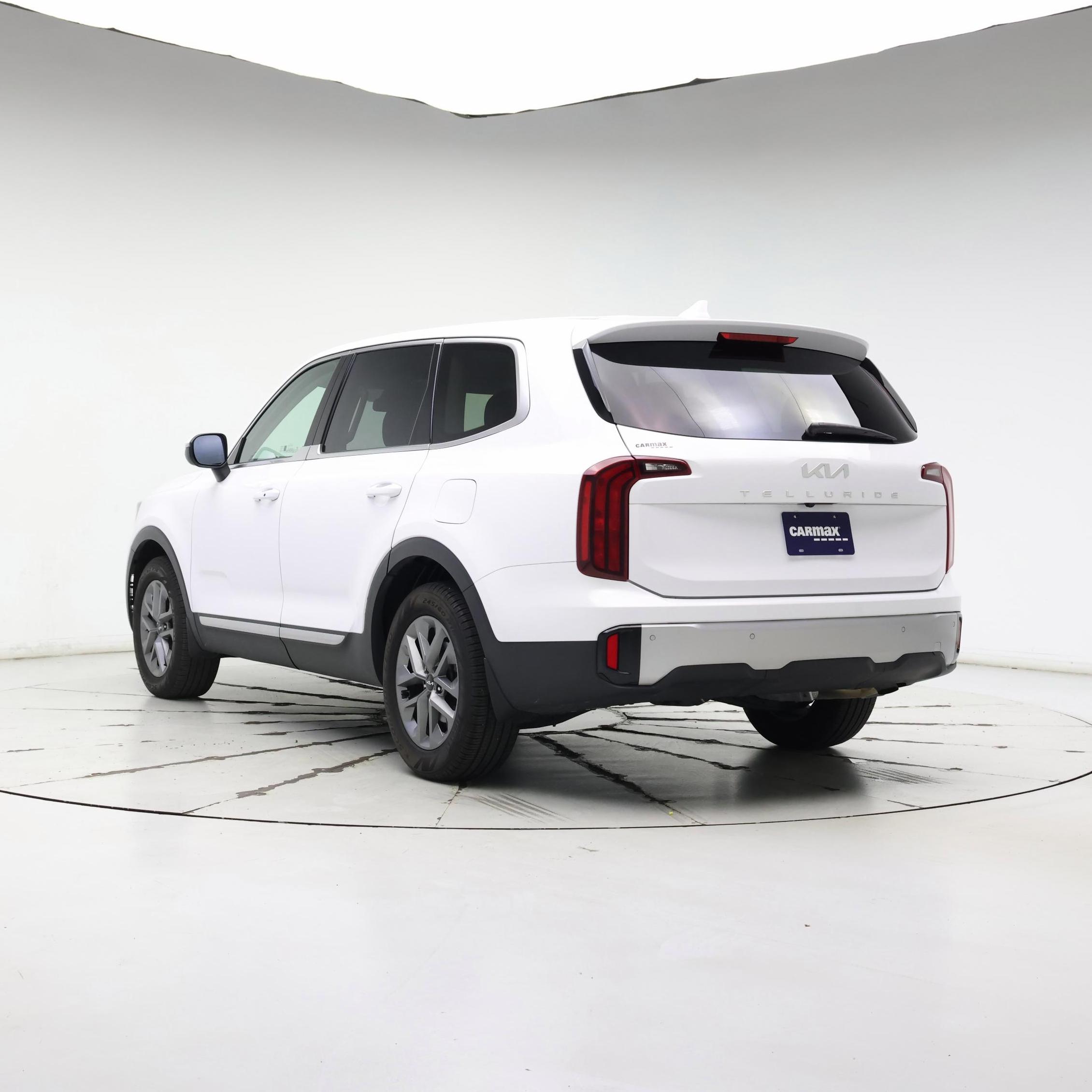 Thumbnail: 2023 Kia Telluride - 2