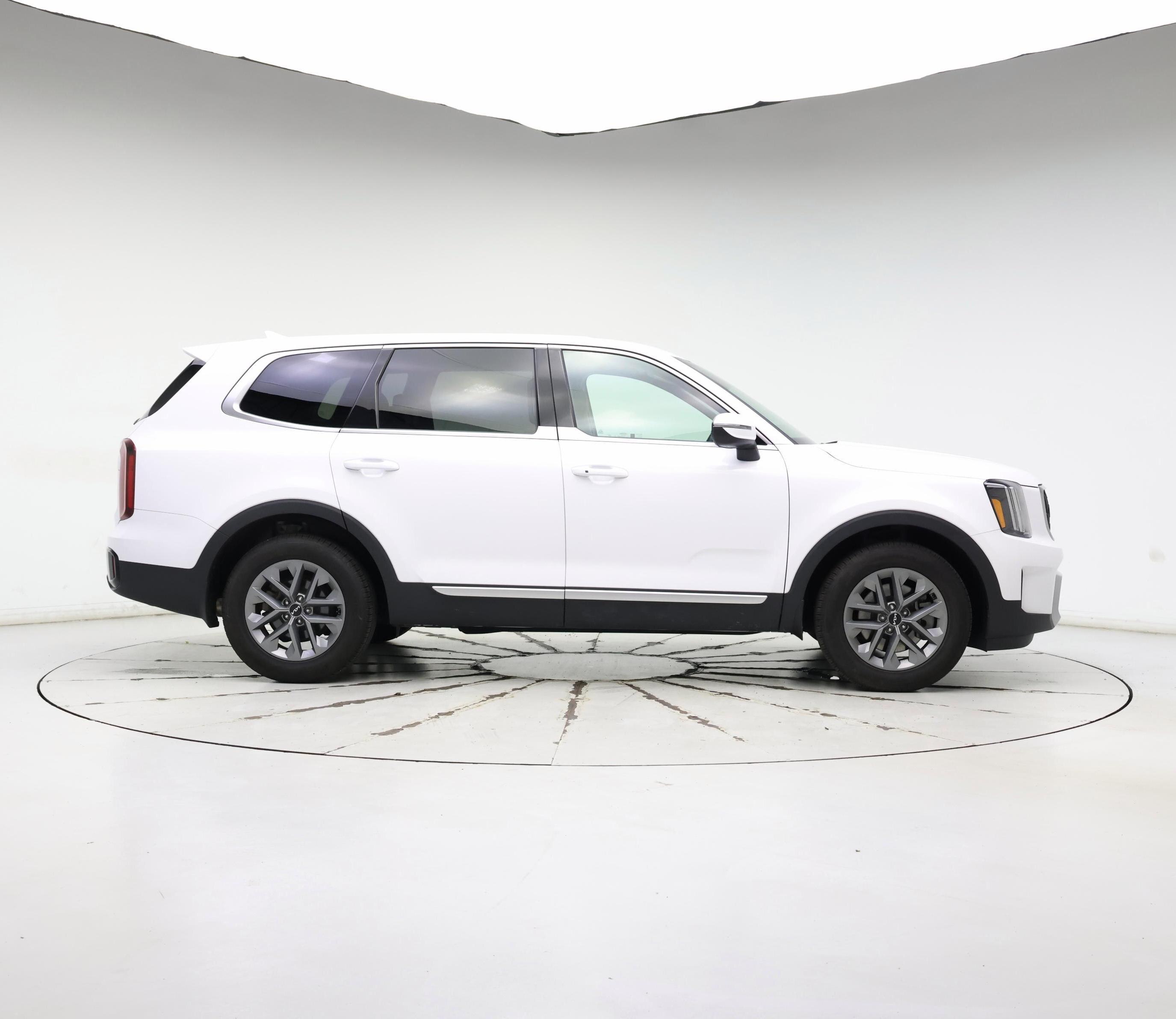 Thumbnail: 2023 Kia Telluride - 7