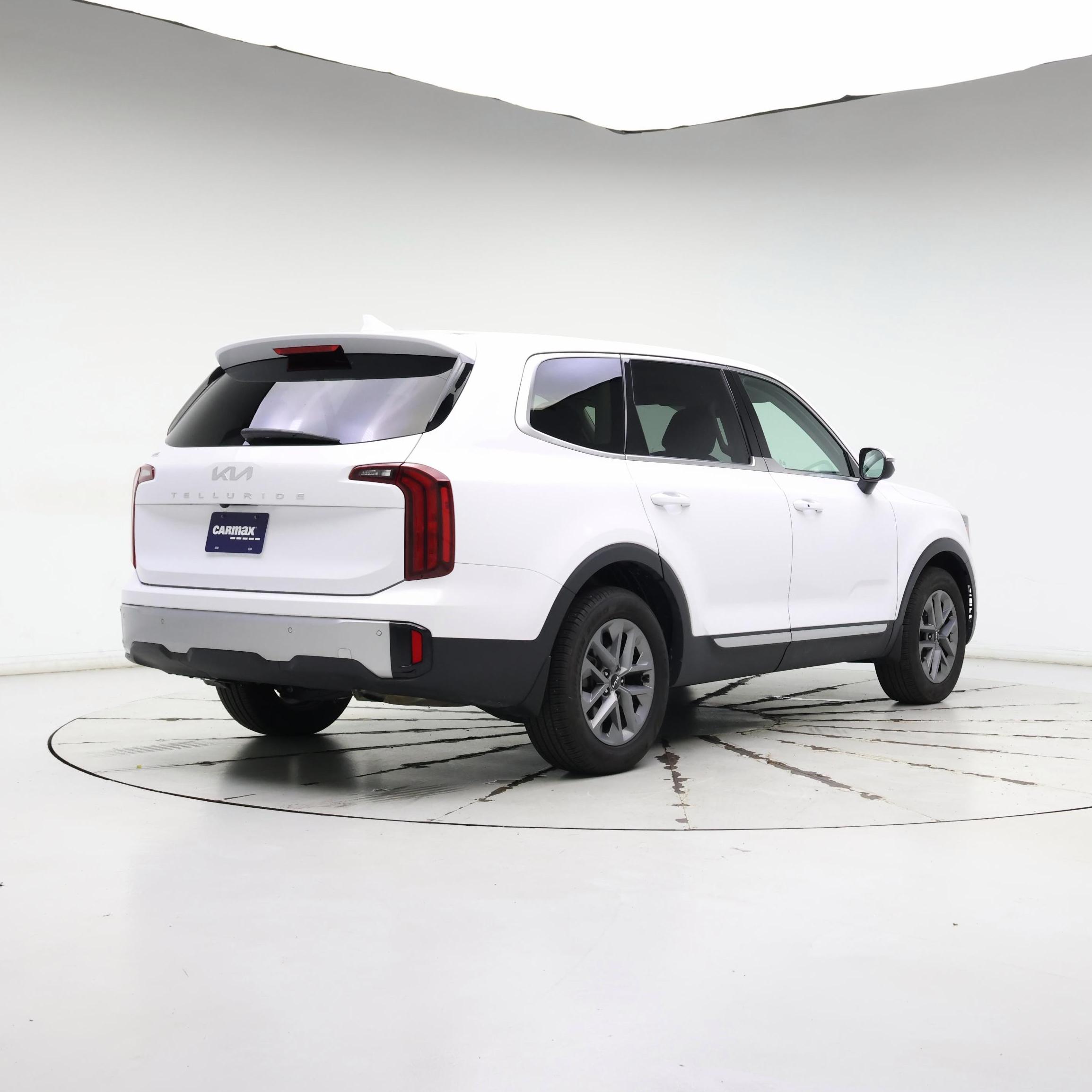 Thumbnail: 2023 Kia Telluride - 8