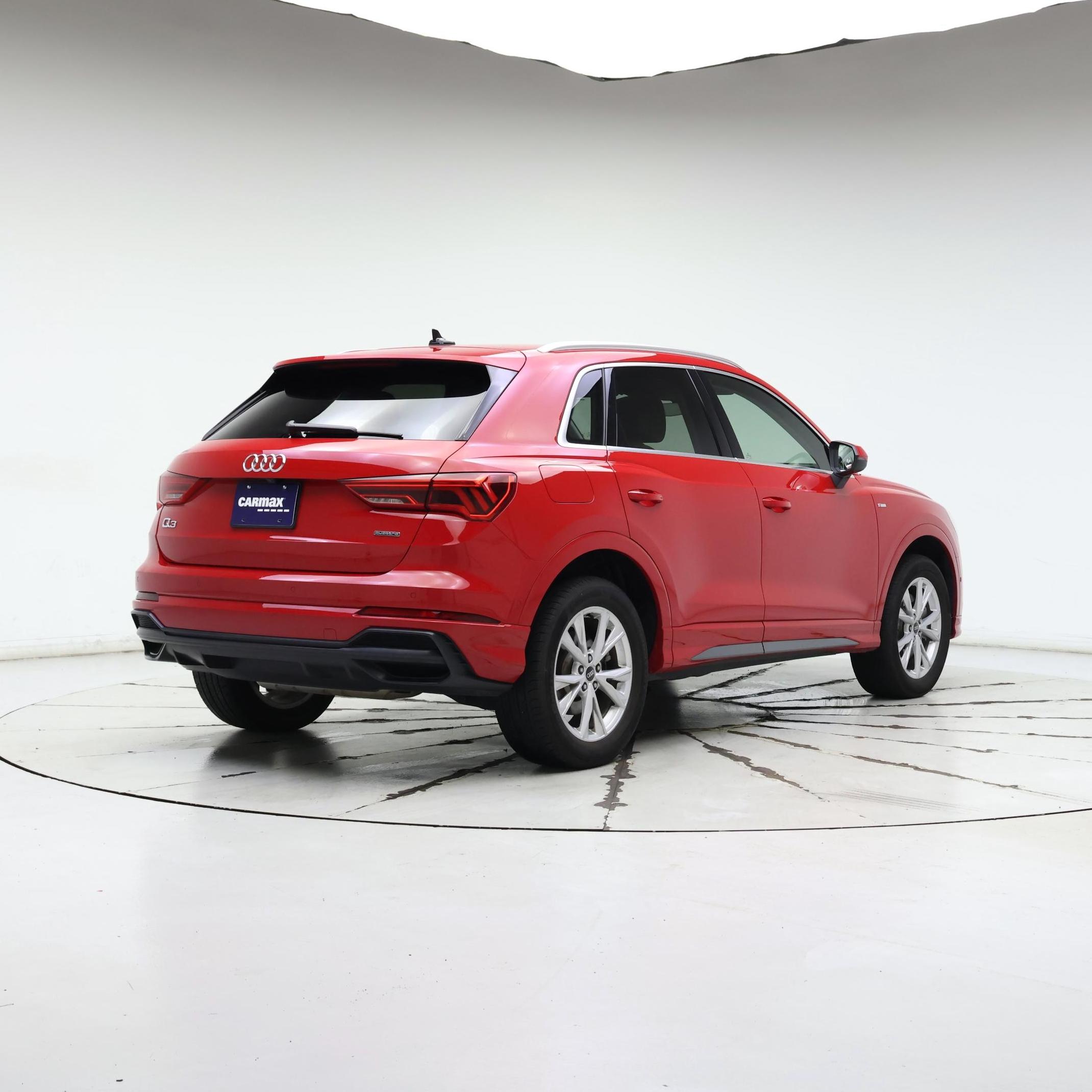 Thumbnail: 2021 Audi Q3 - 8