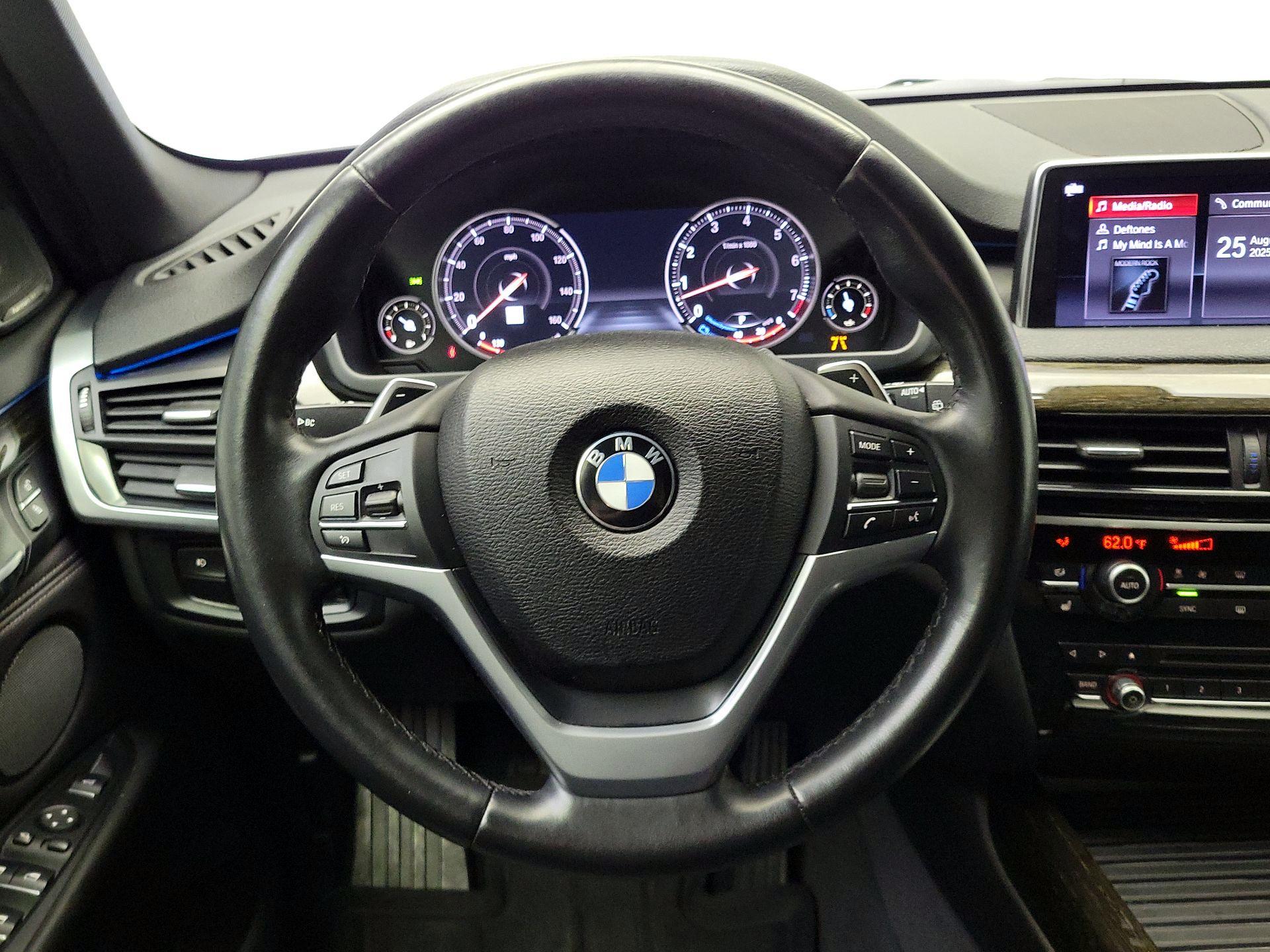 Thumbnail: 2018 BMW X5 - 10
