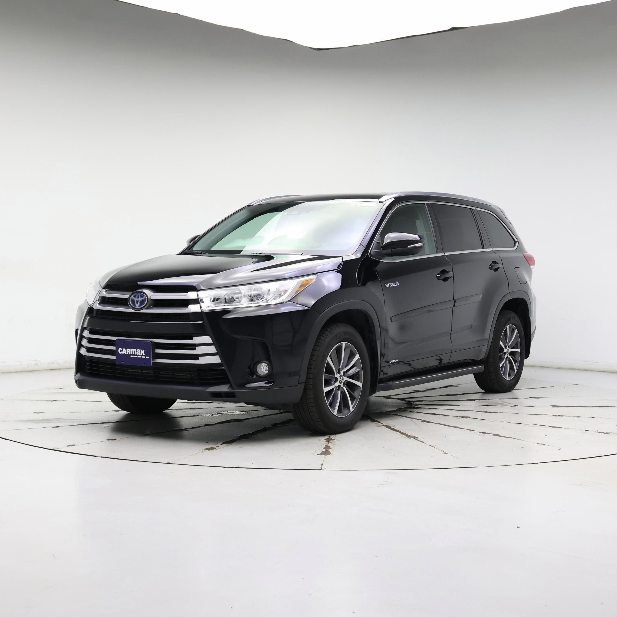 Thumbnail: 2018 Toyota Highlander - 4