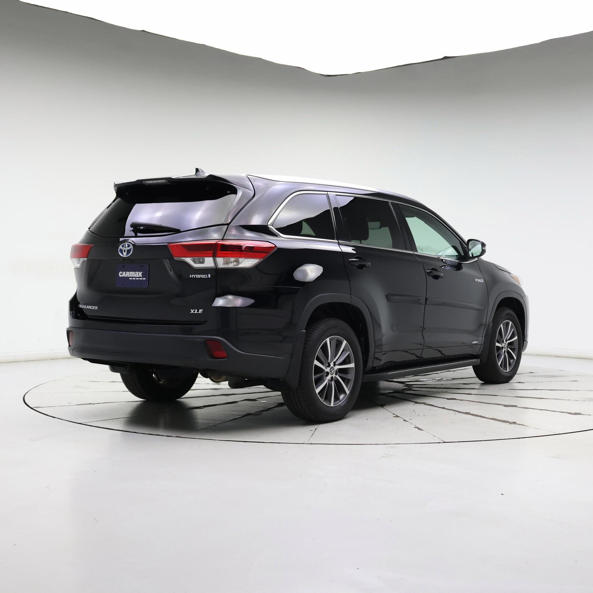 Thumbnail: 2018 Toyota Highlander - 8