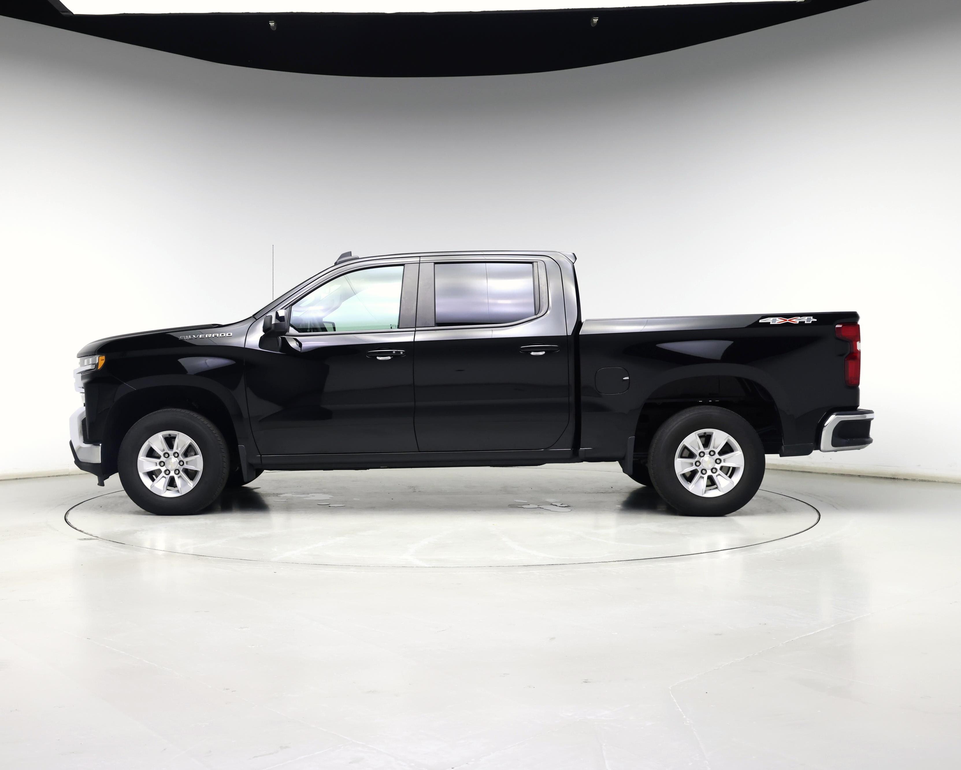 Thumbnail: 2022 Chevrolet Silverado 1500 - 3