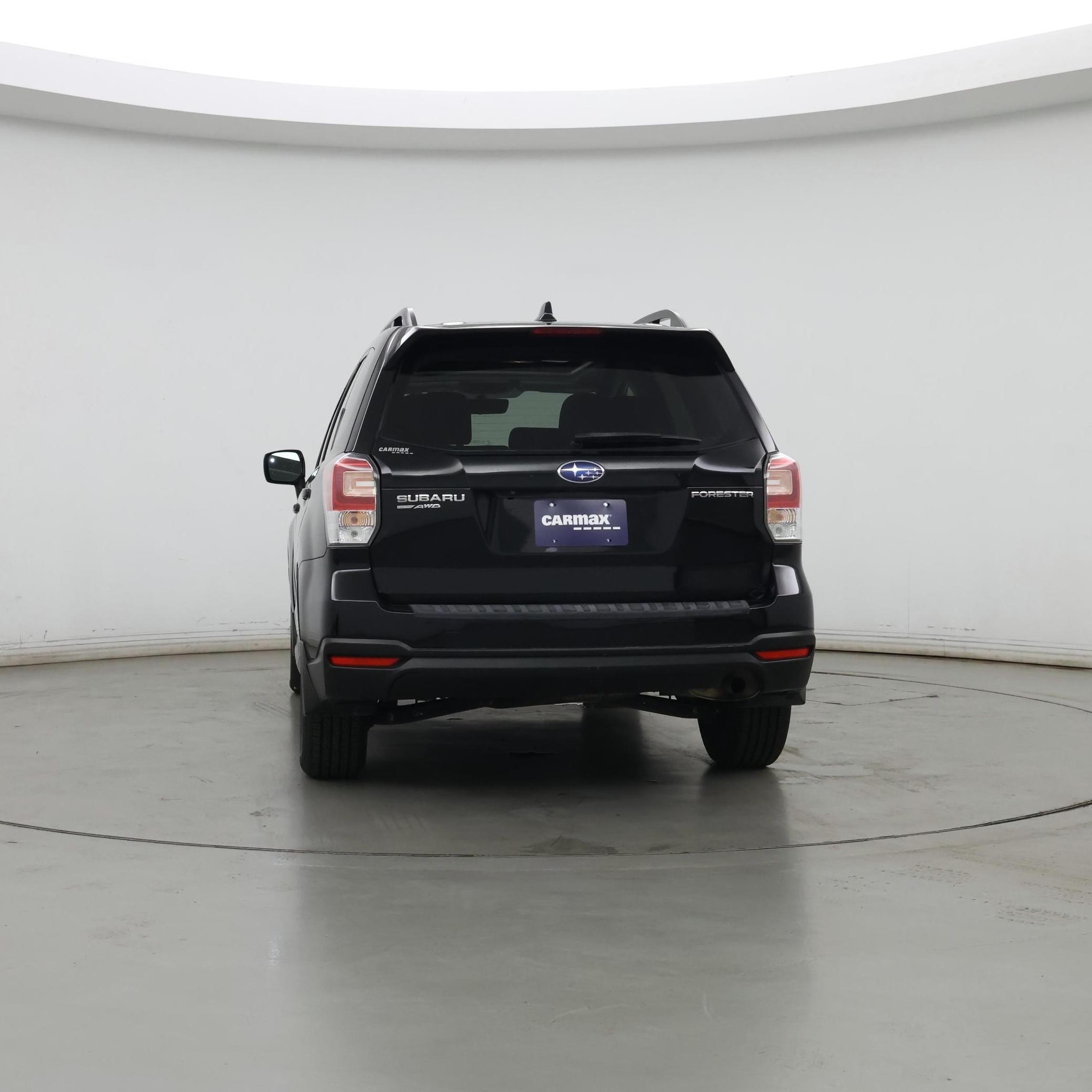 Thumbnail: 2017 Subaru Forester - 6