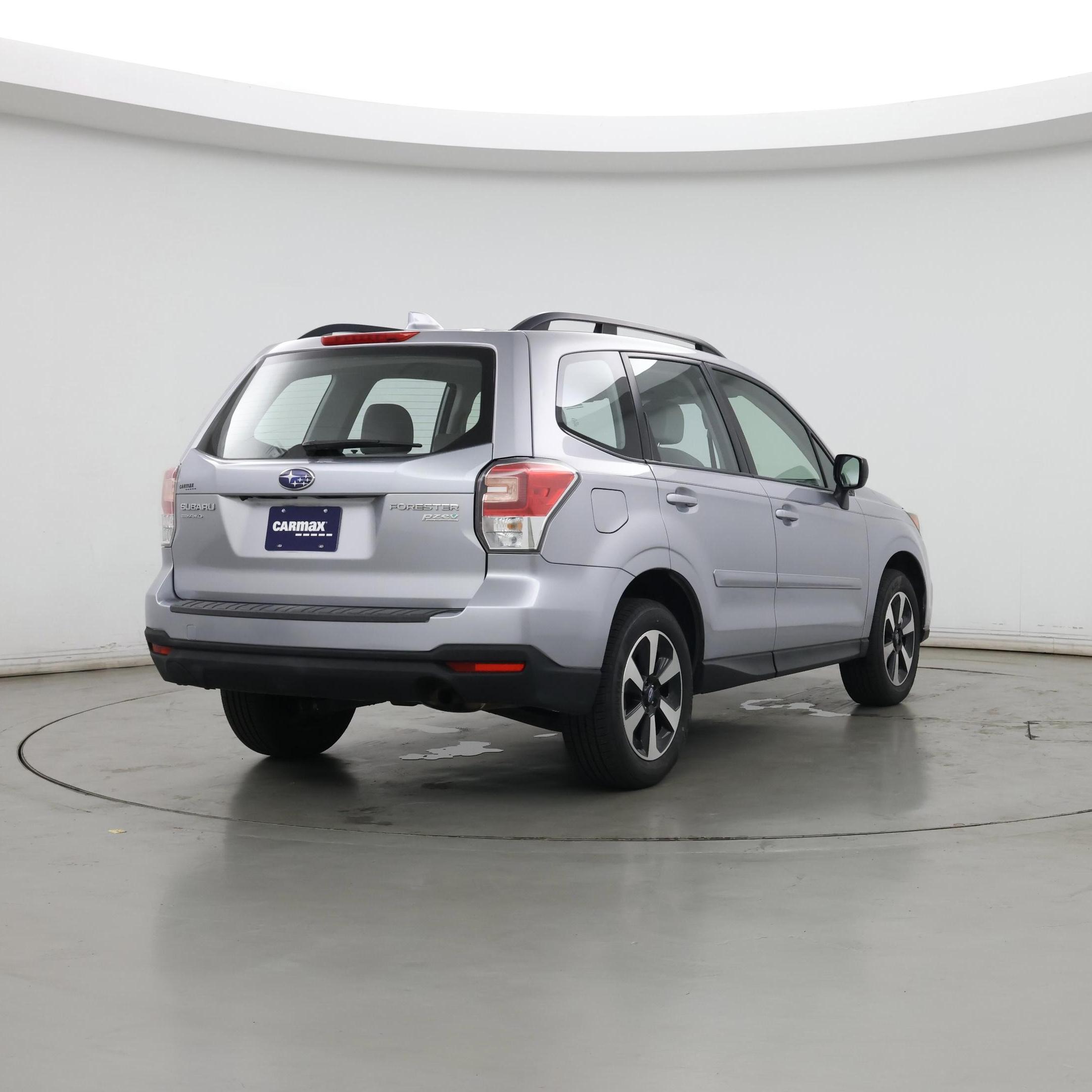 Thumbnail: 2017 Subaru Forester - 8
