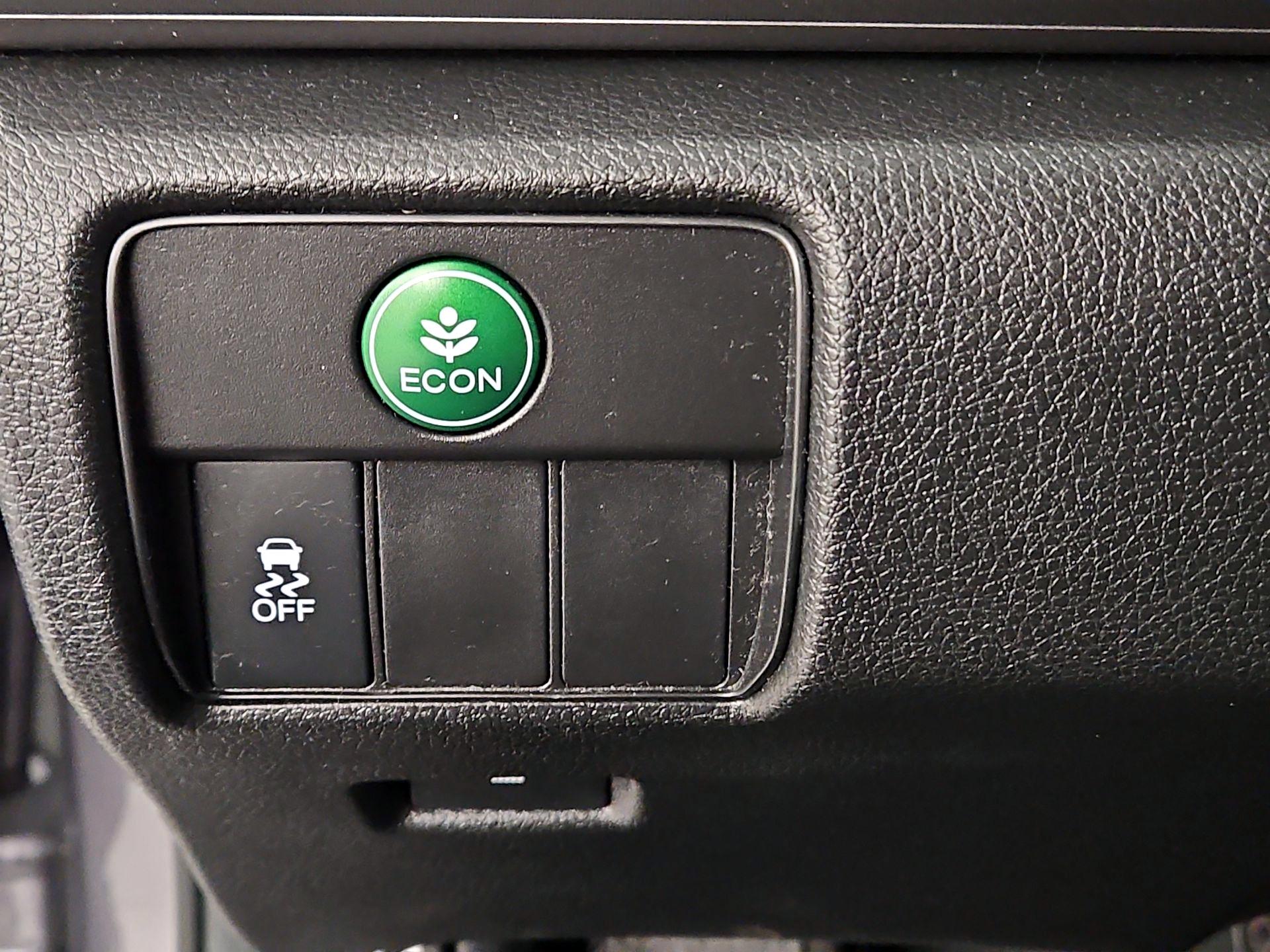 Thumbnail: 2014 Honda Accord - 13