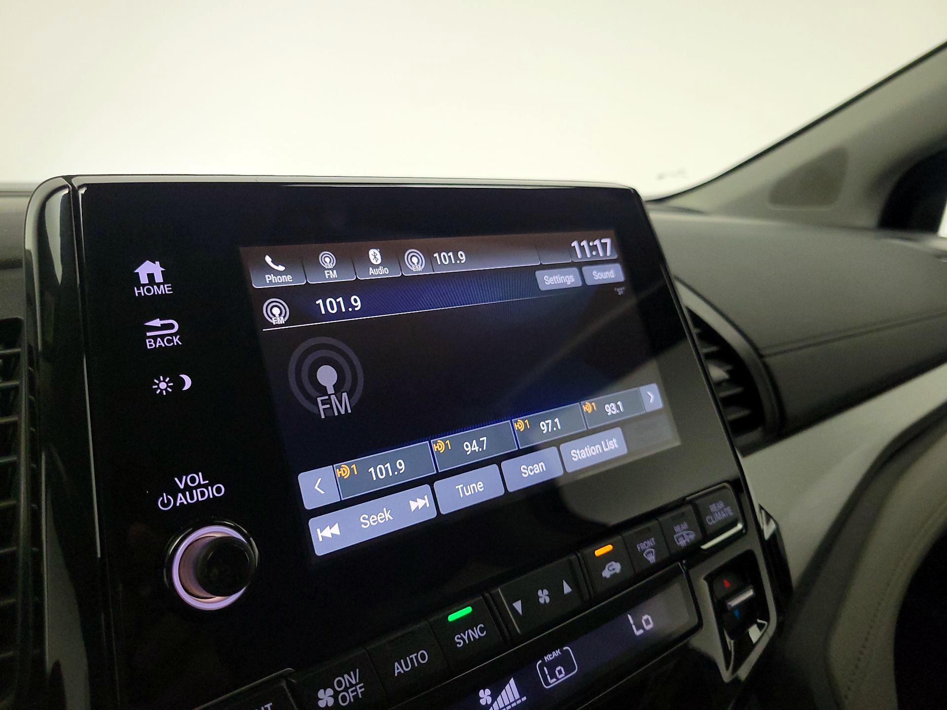 Thumbnail: 2021 Honda Odyssey - 15