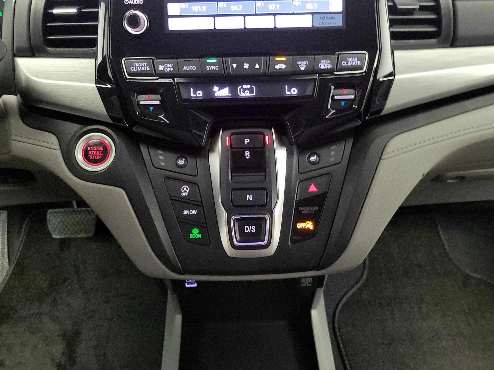 Thumbnail: 2021 Honda Odyssey - 17
