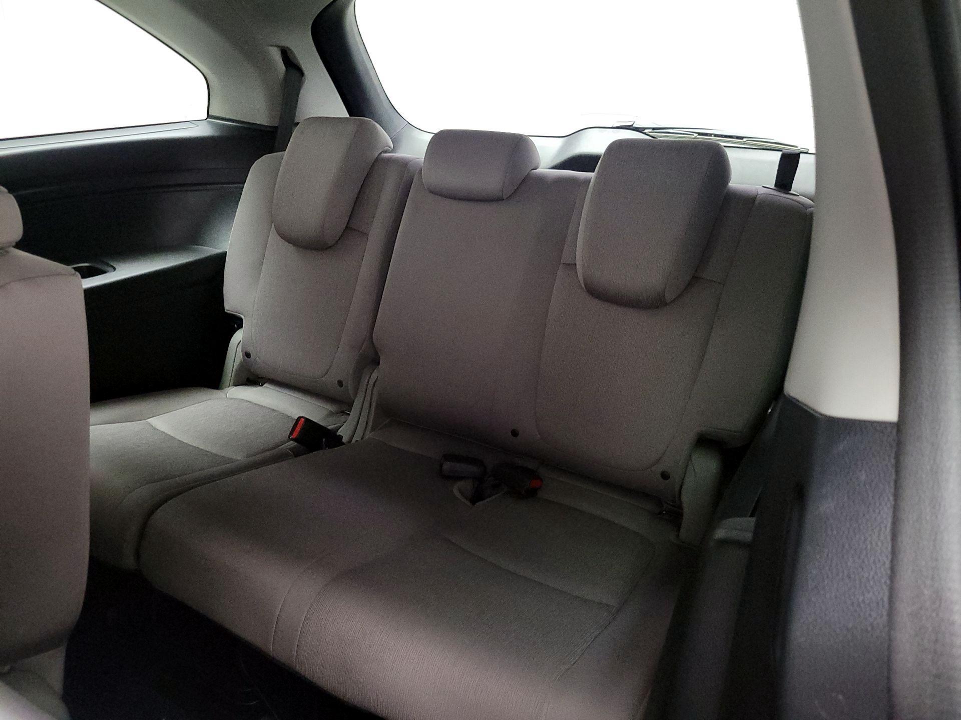 Thumbnail: 2021 Honda Odyssey - 20
