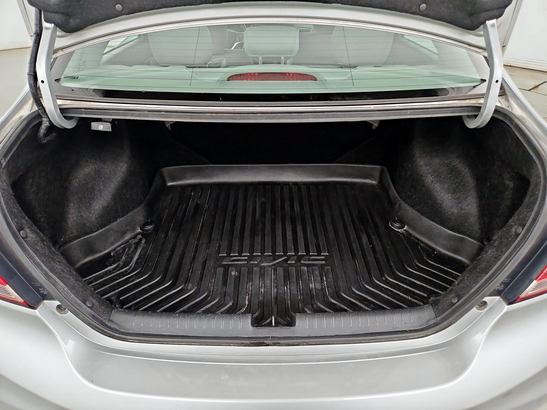 Thumbnail: 2015 Honda Civic - 20