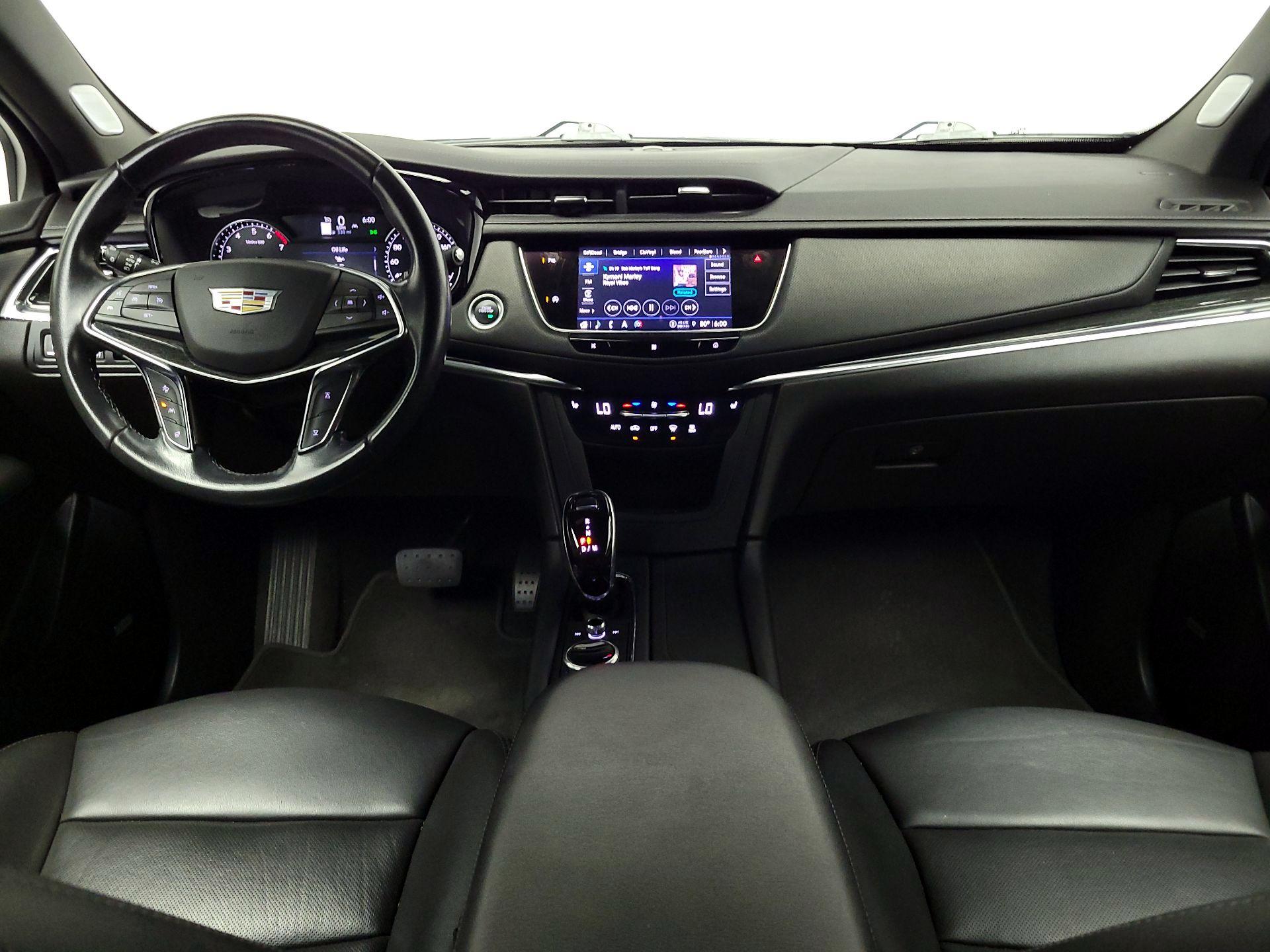 Thumbnail: 2021 Cadillac XT5 - 9