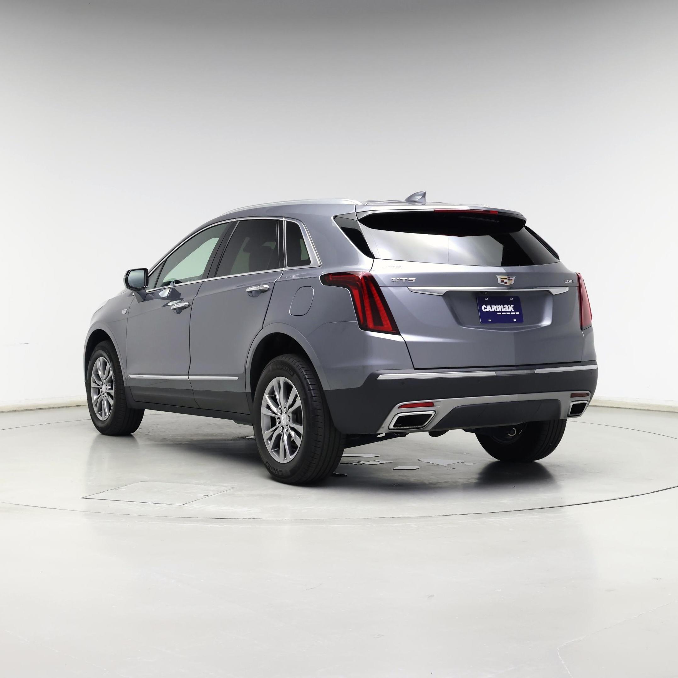Thumbnail: 2021 Cadillac XT5 - 2