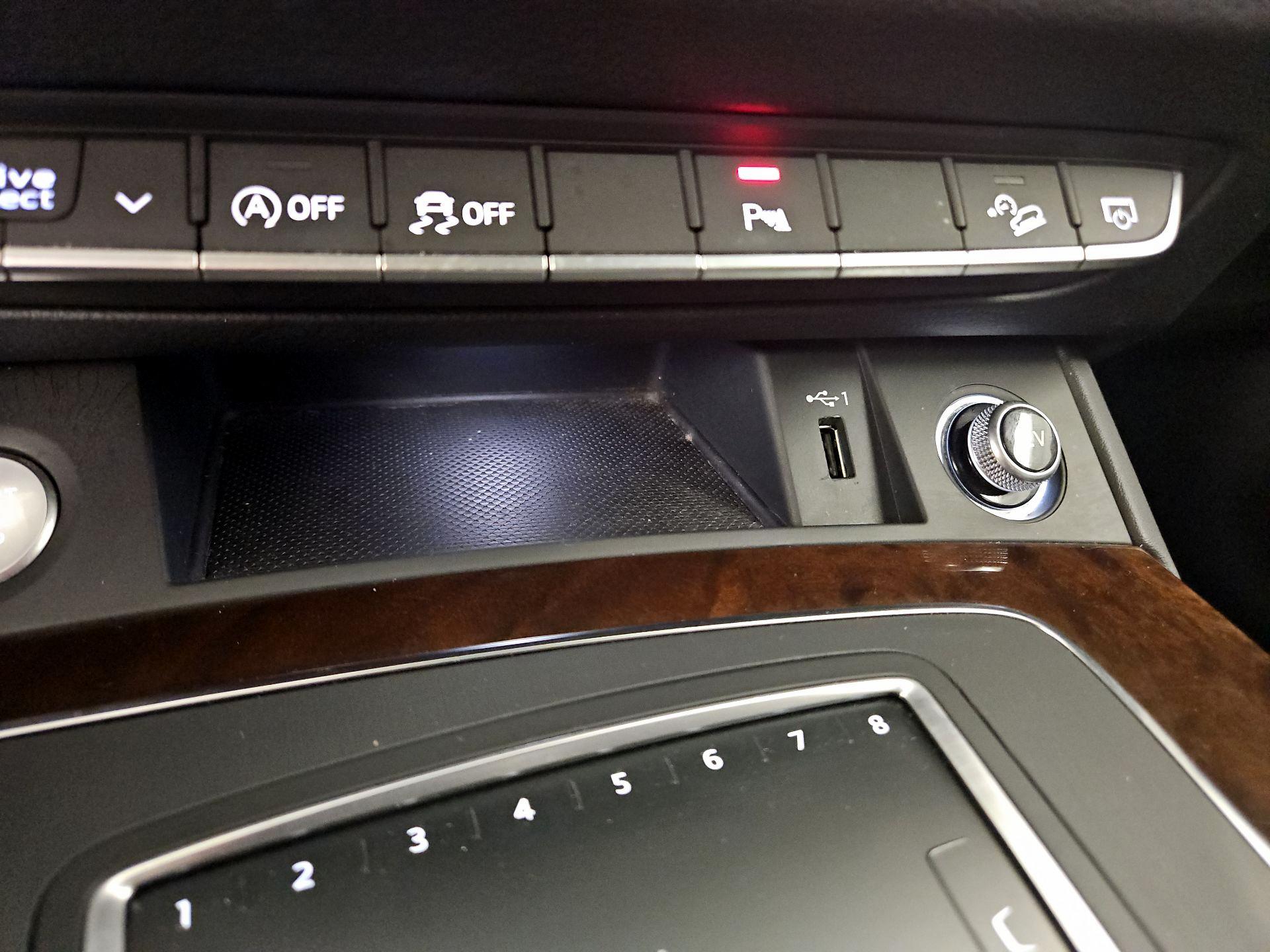 Thumbnail: 2019 Audi Q5 - 19