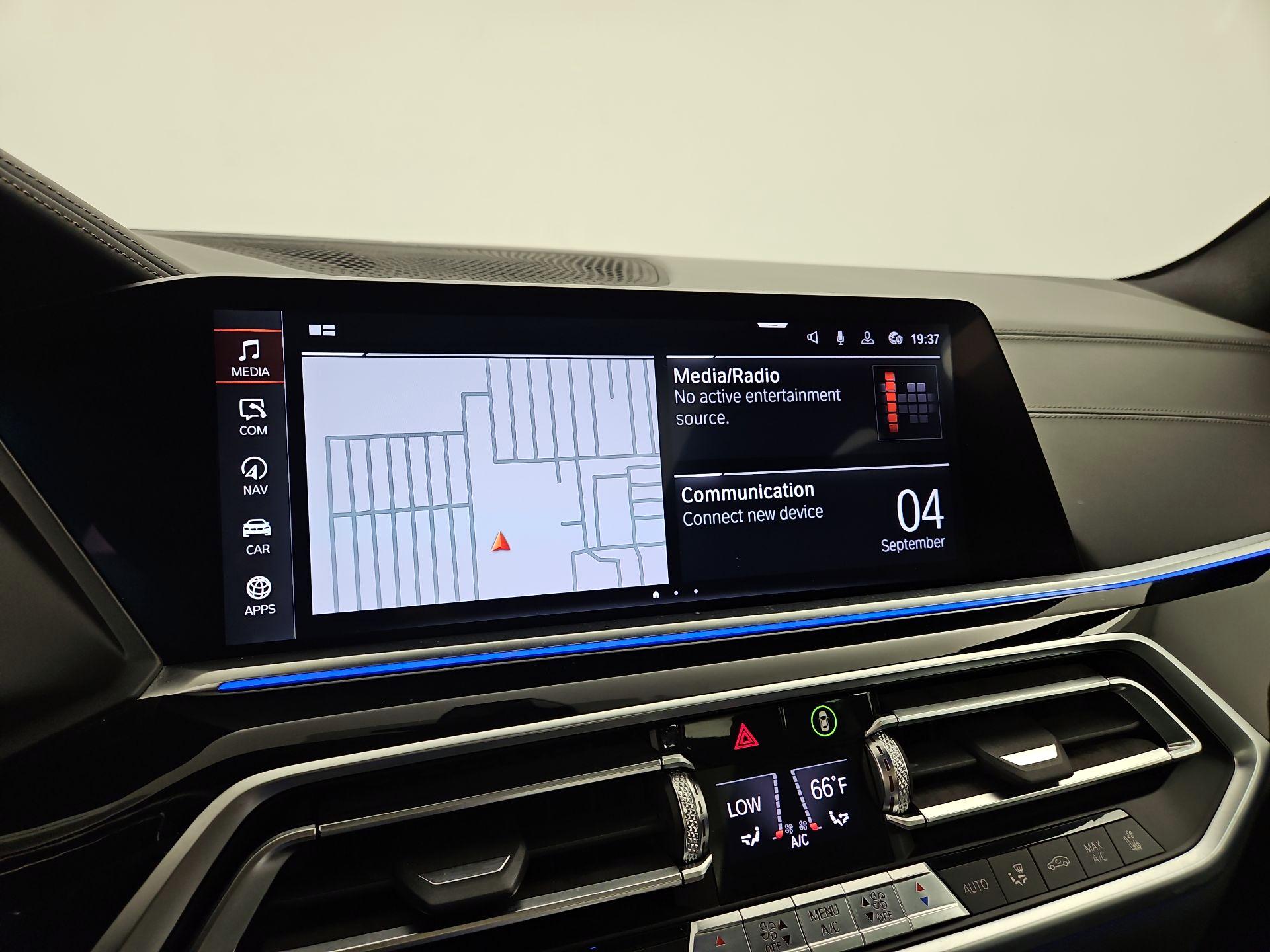 Thumbnail: 2019 BMW X5 - 16