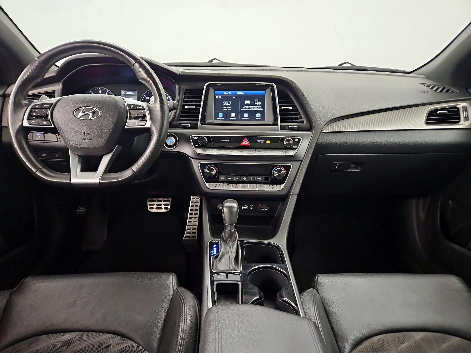 Thumbnail: 2019 Hyundai Sonata - 9