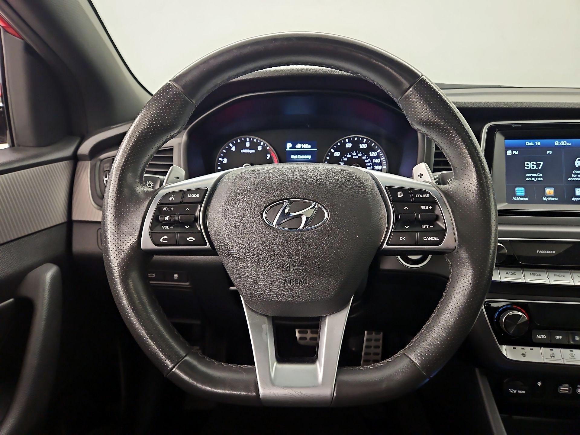 Thumbnail: 2019 Hyundai Sonata - 10