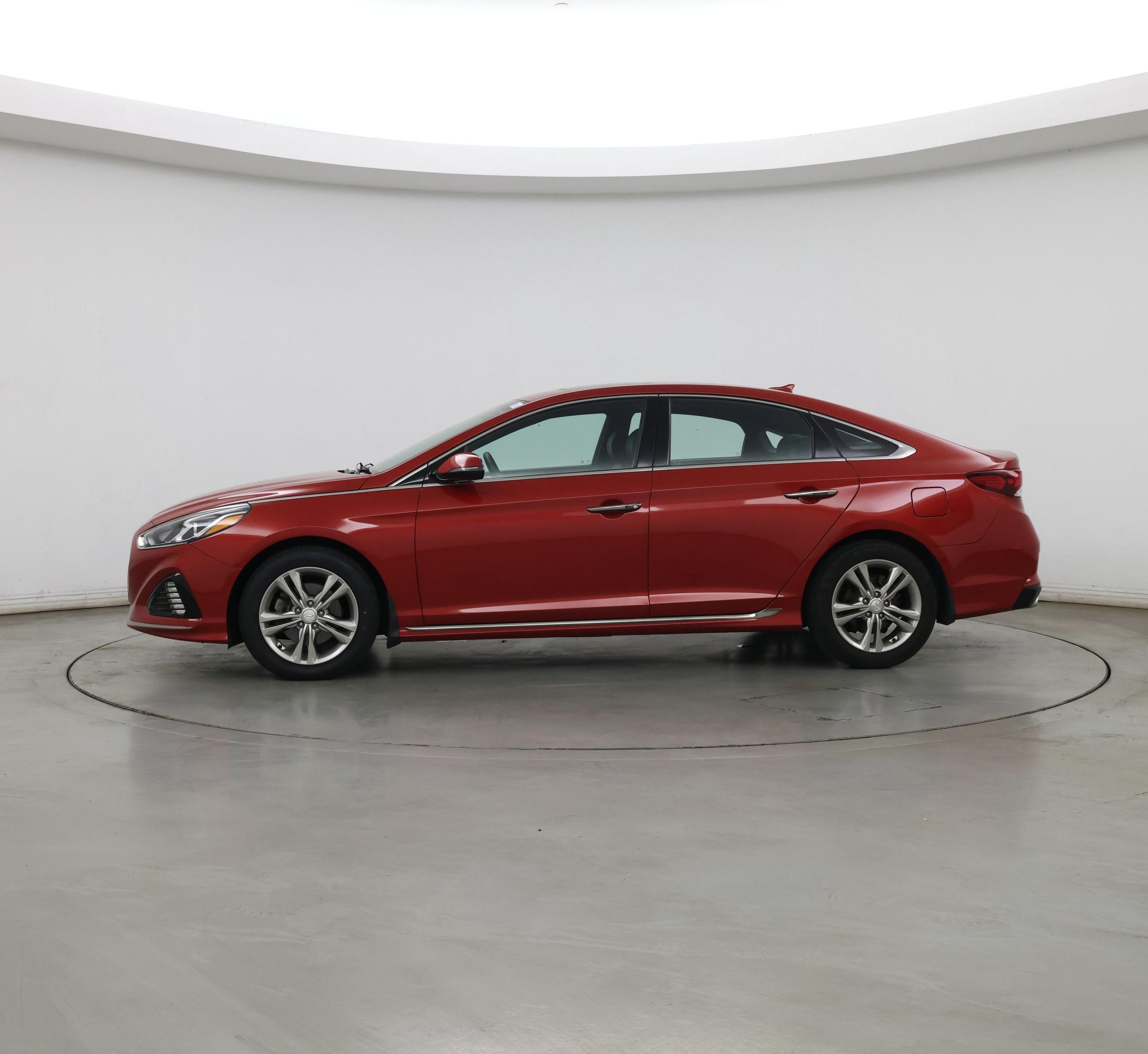 Thumbnail: 2019 Hyundai Sonata - 3